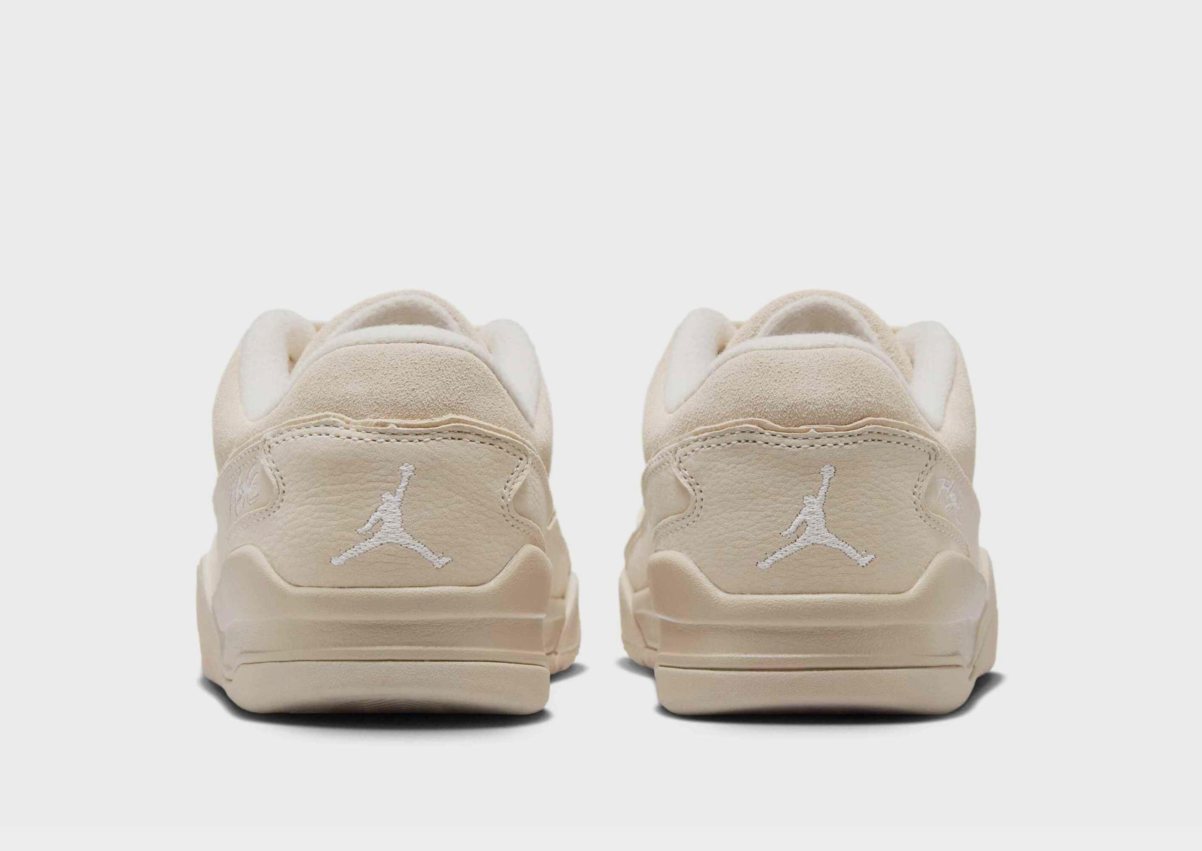 Flight Court Women's