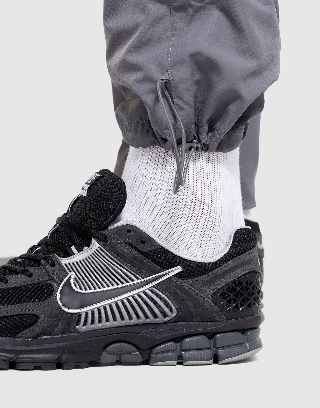 Chroma Woven Cargo Pants