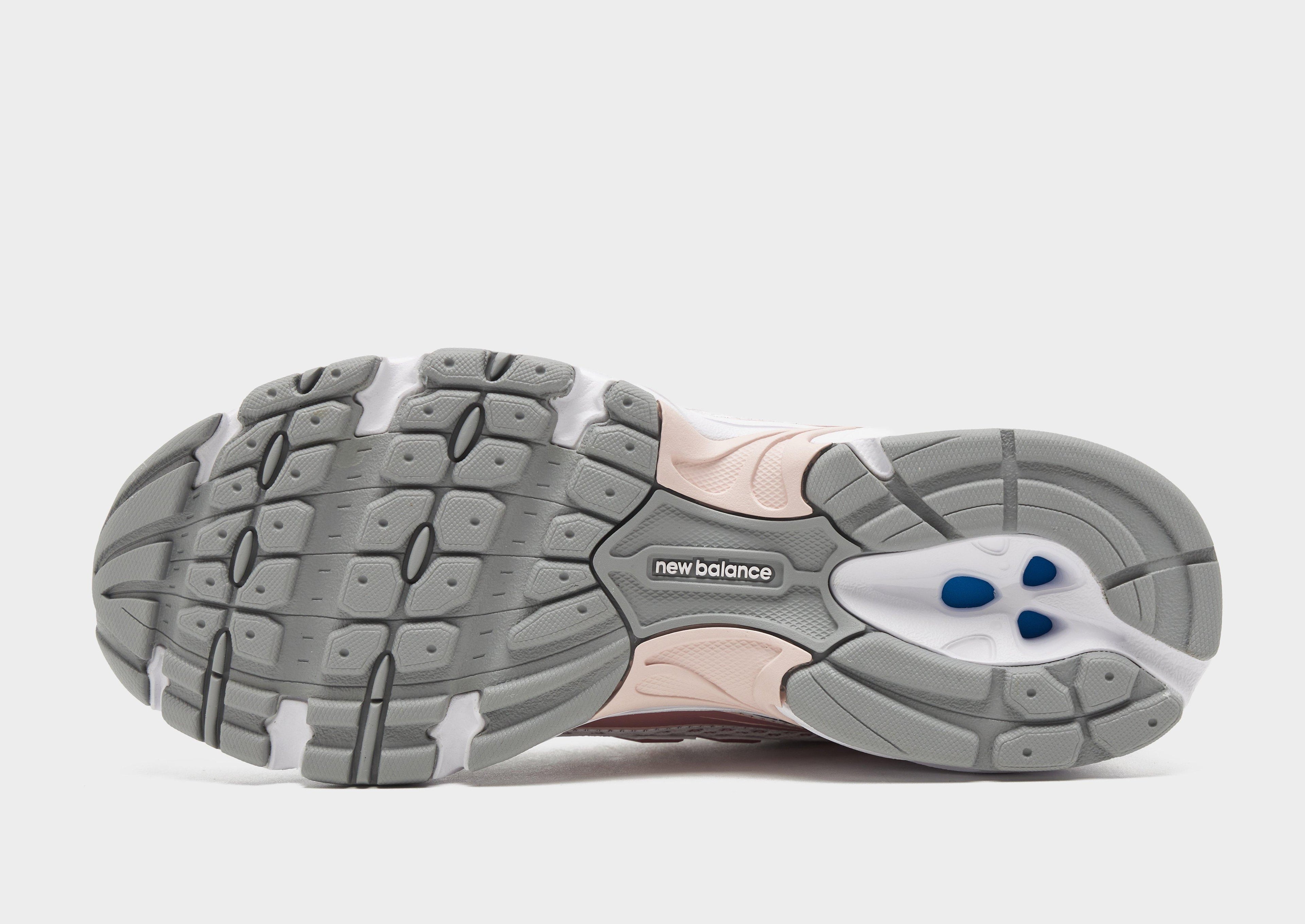 740 Women's