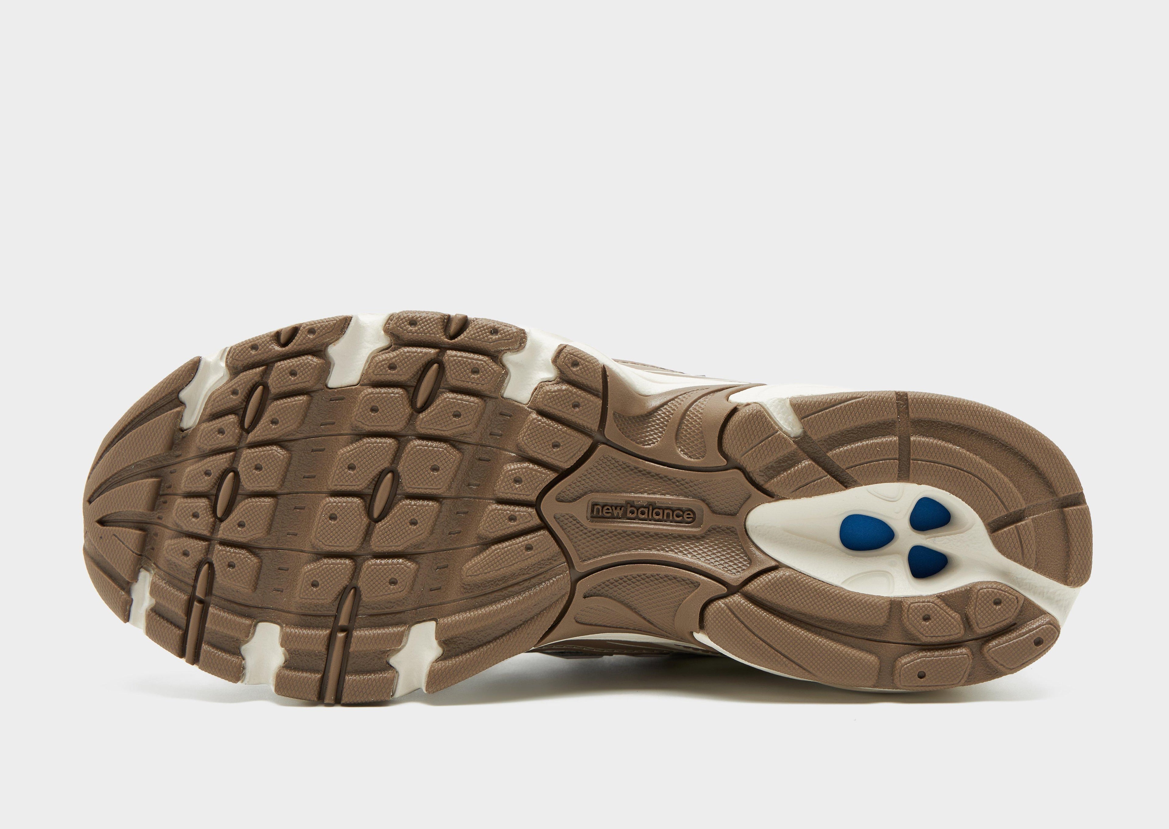 740 Women's