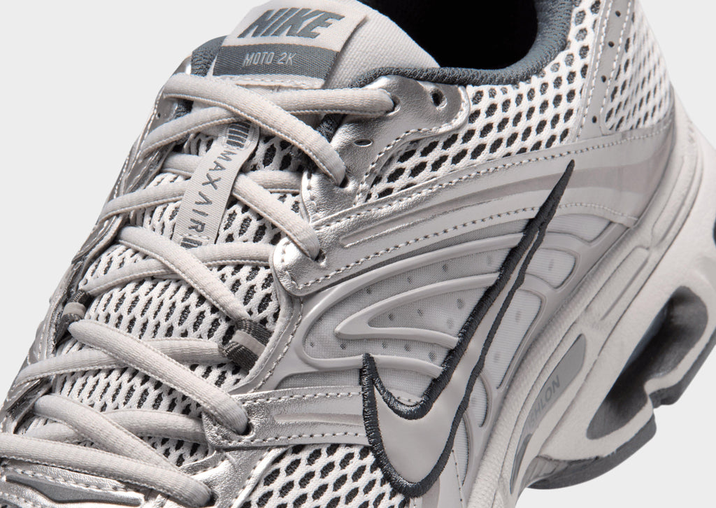 Air Max Moto 2K