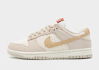 Dunk Low SE Women's