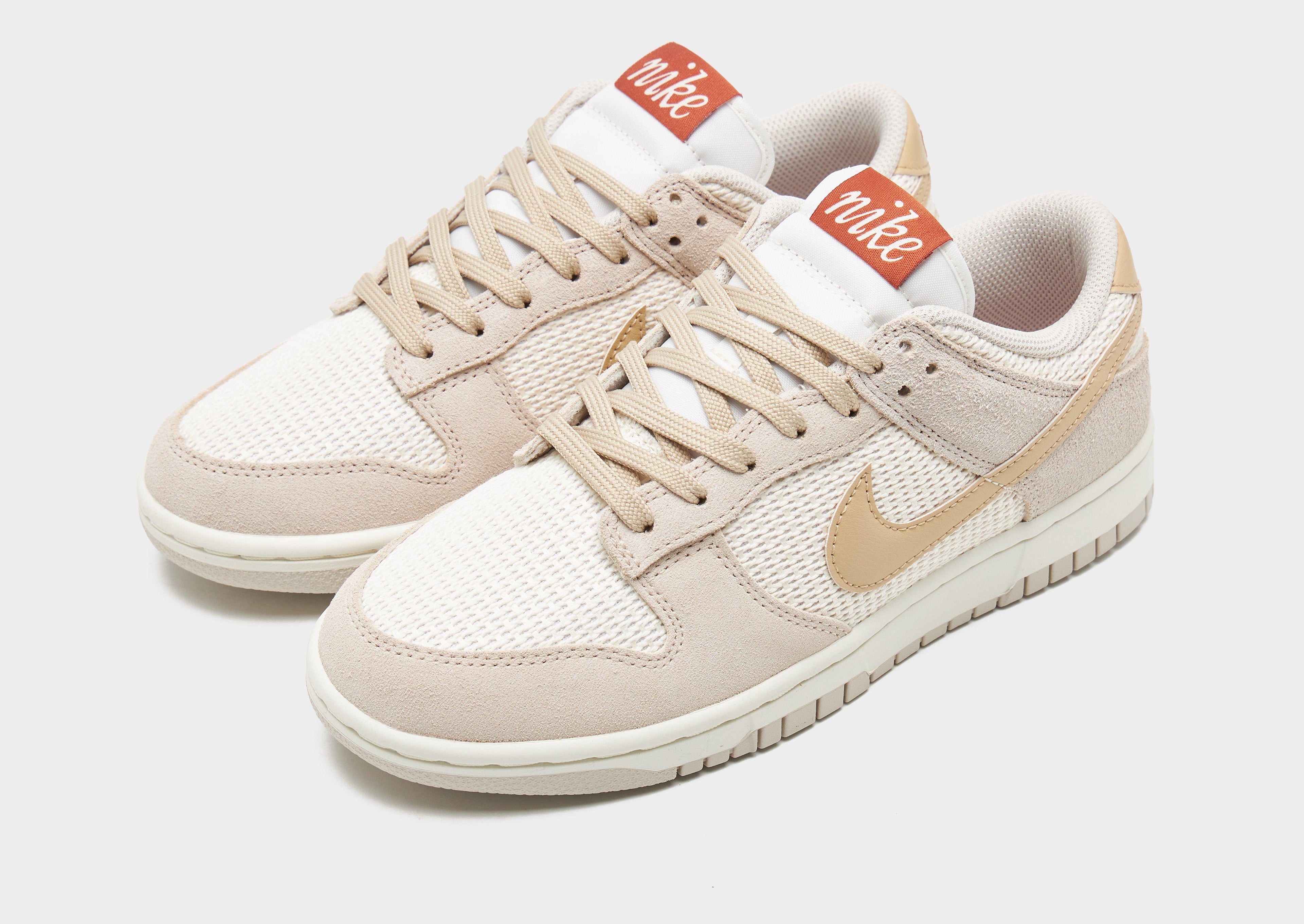 Dunk Low SE Women's