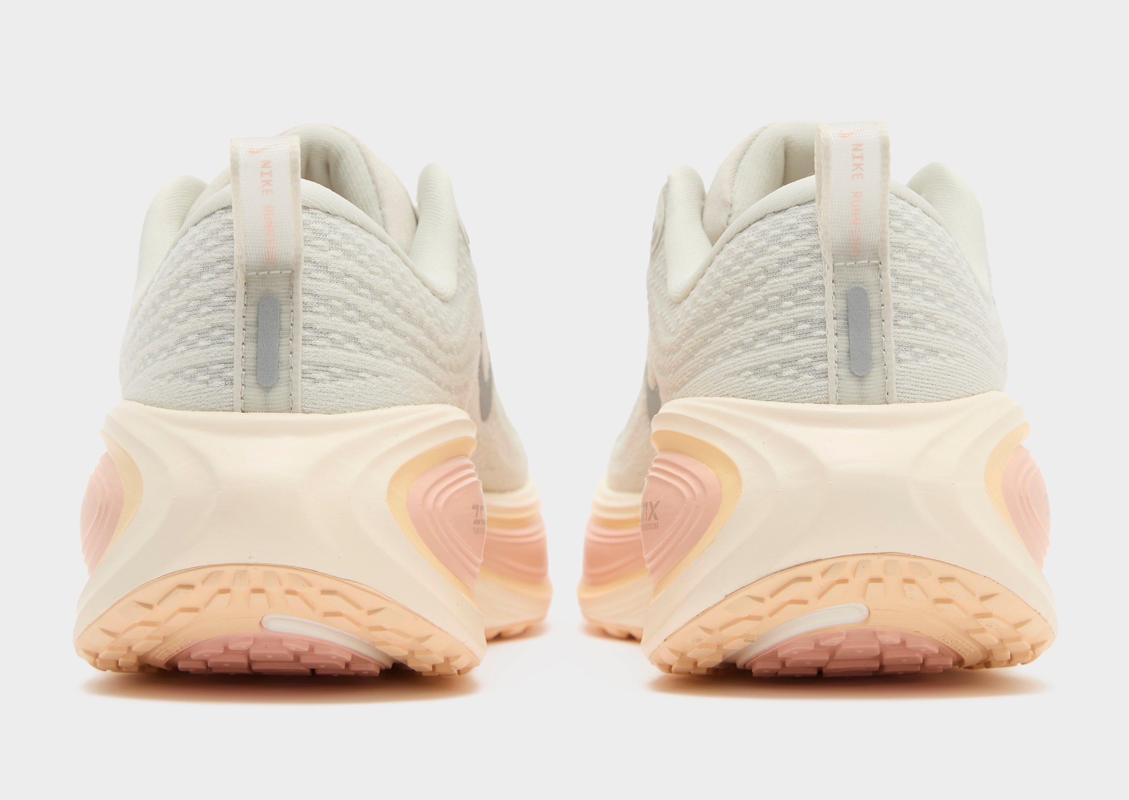 Vomero Plus Women's