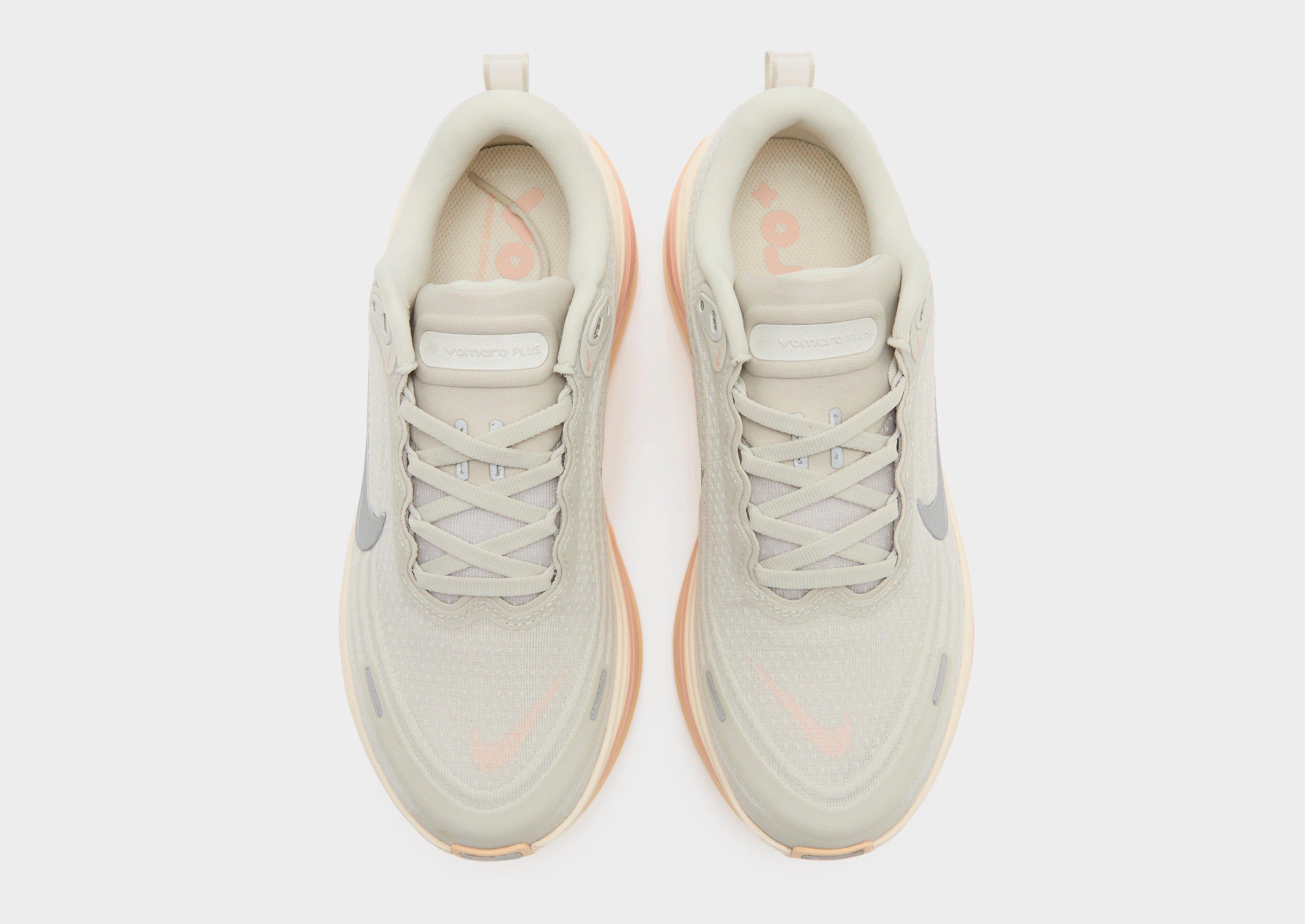 Vomero Plus Women's