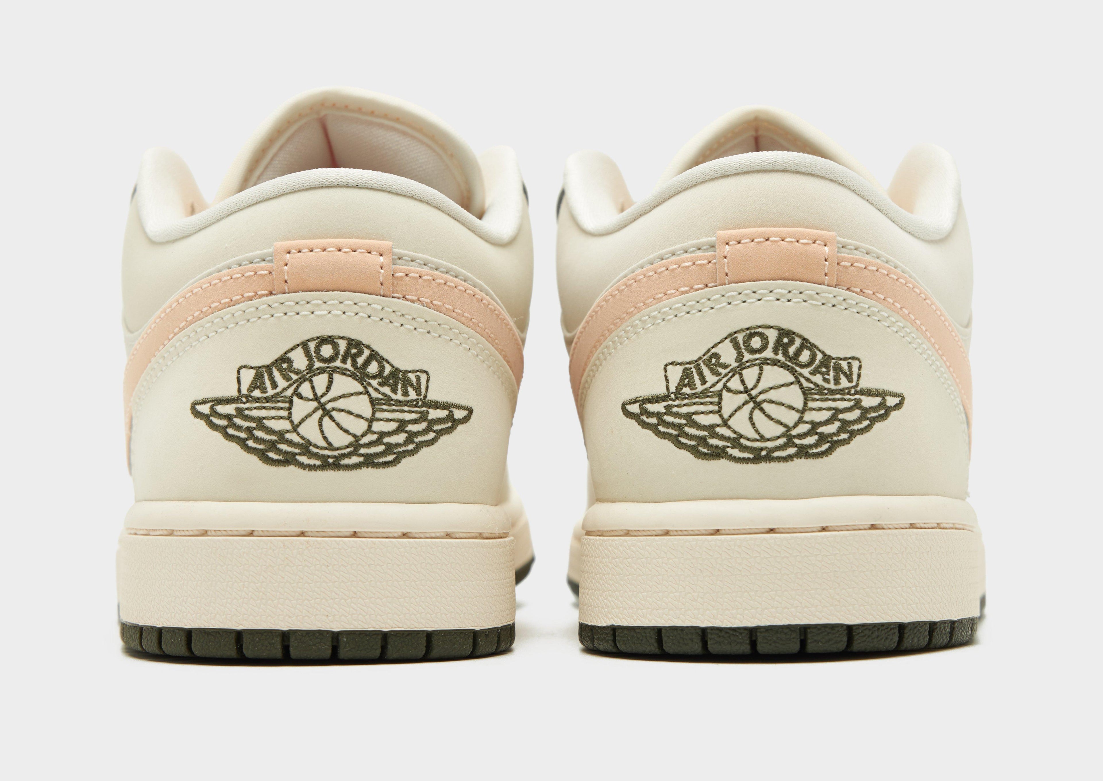 Air 1 Low Women’s