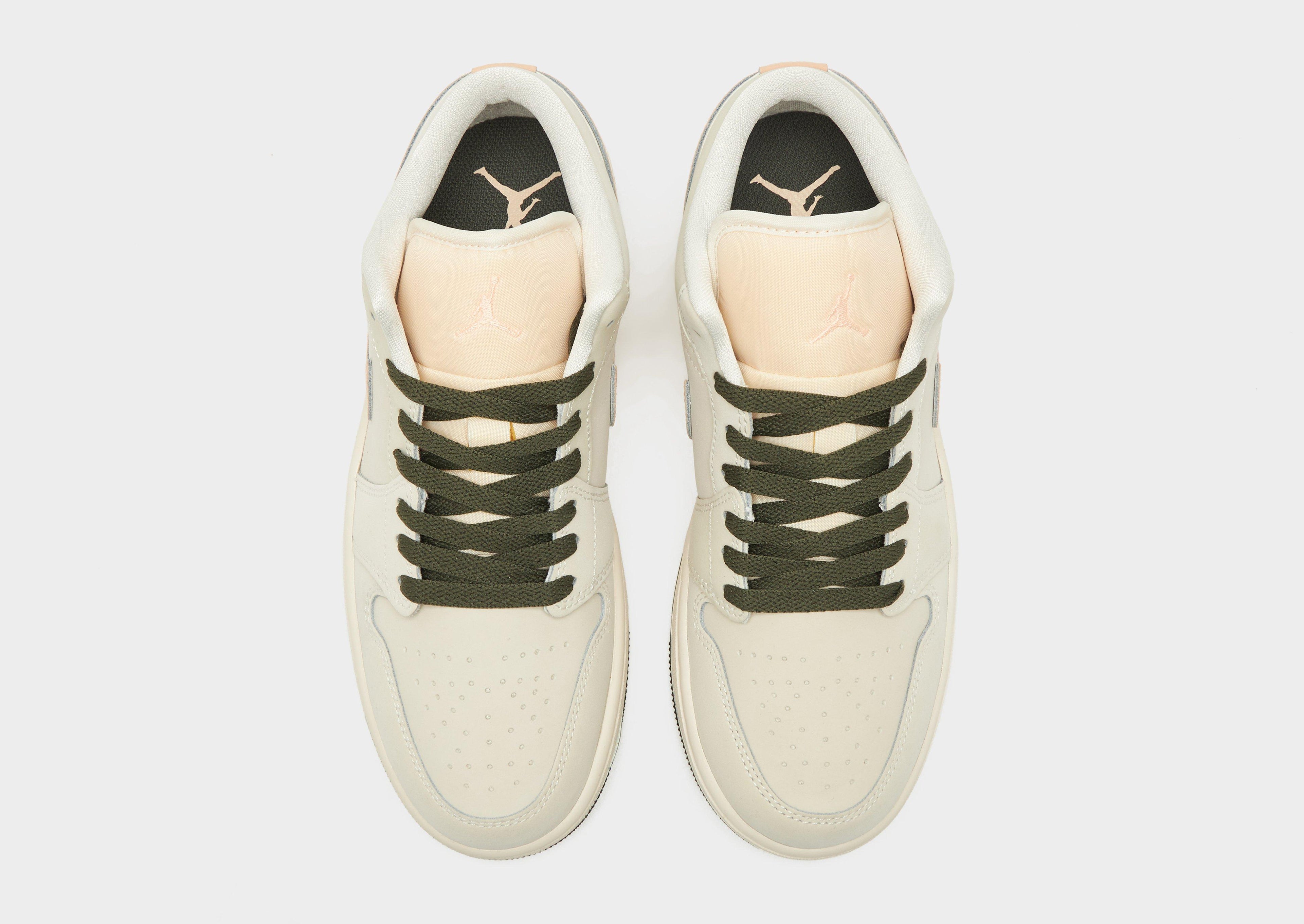 Air 1 Low Women’s