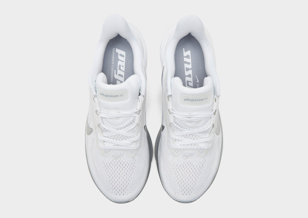 Pegasus 42 Women's