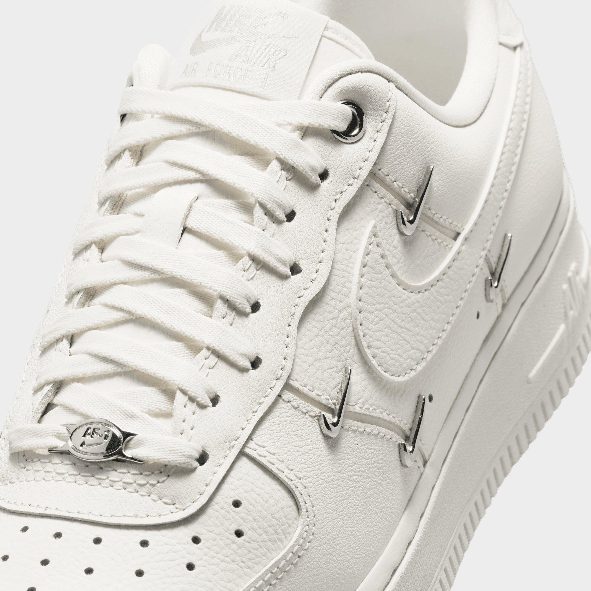 Air Force 1 '07 LX Women's