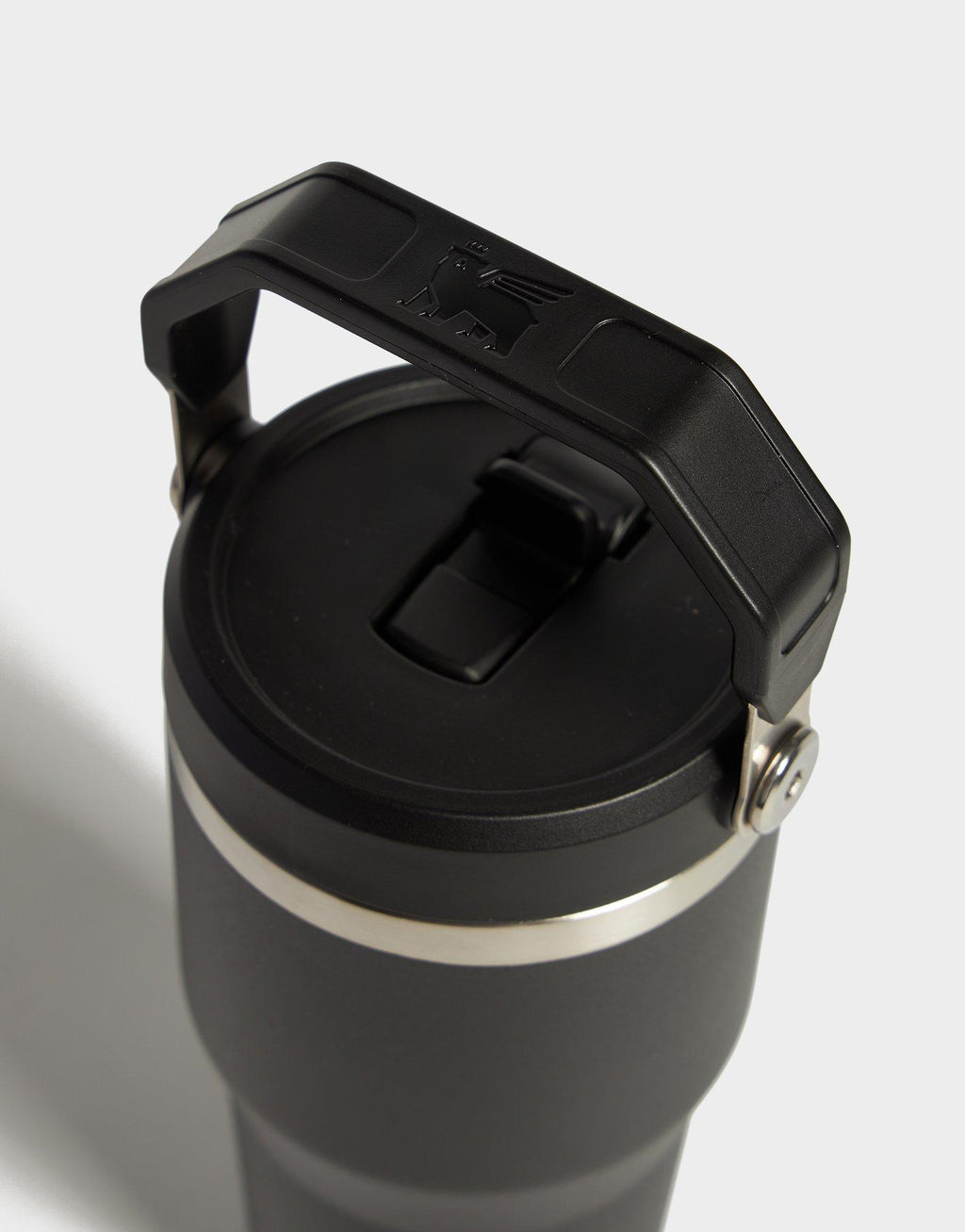 The IceFlow Flip Straw Tumbler 590mL