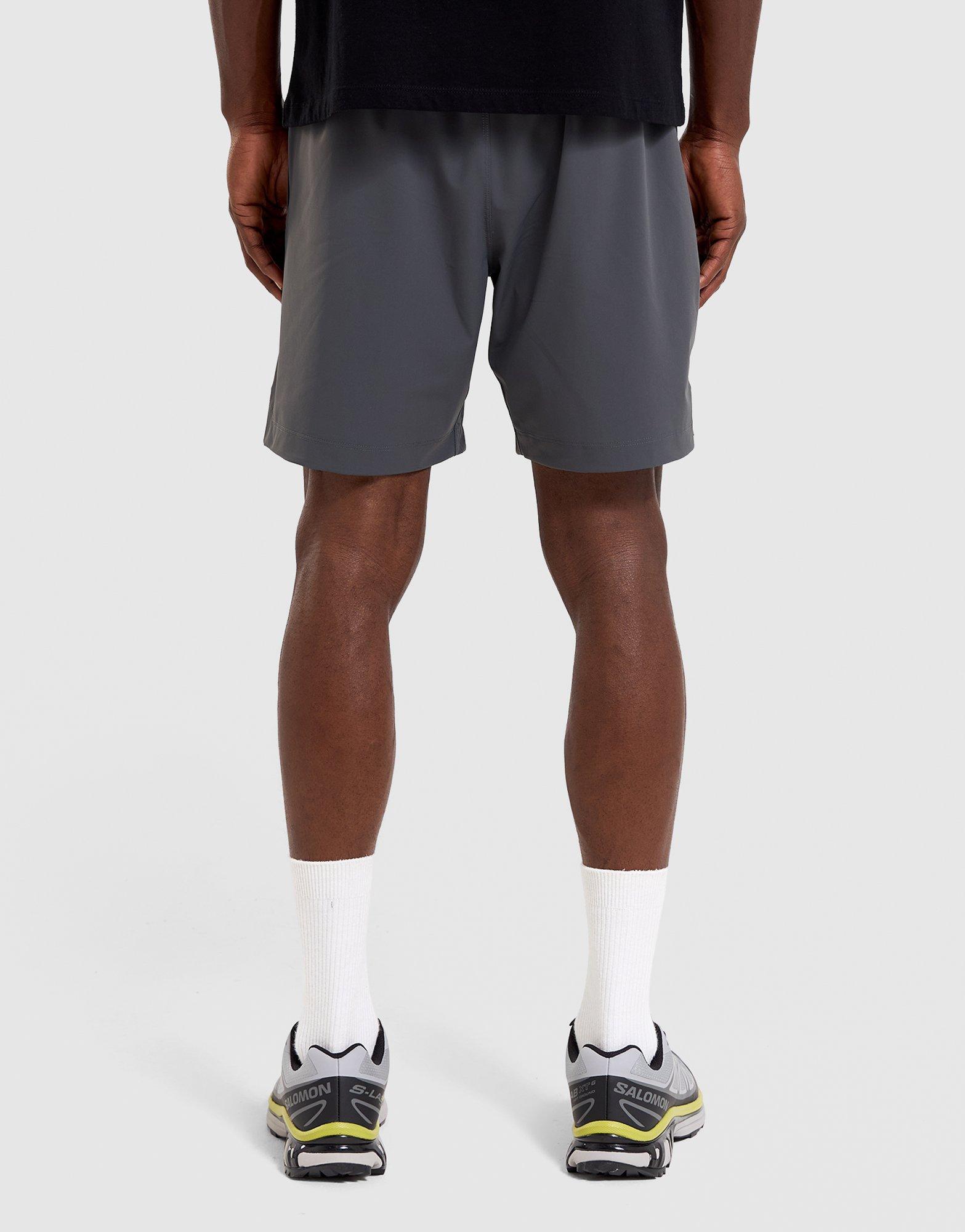 The One 7" Woven Shorts