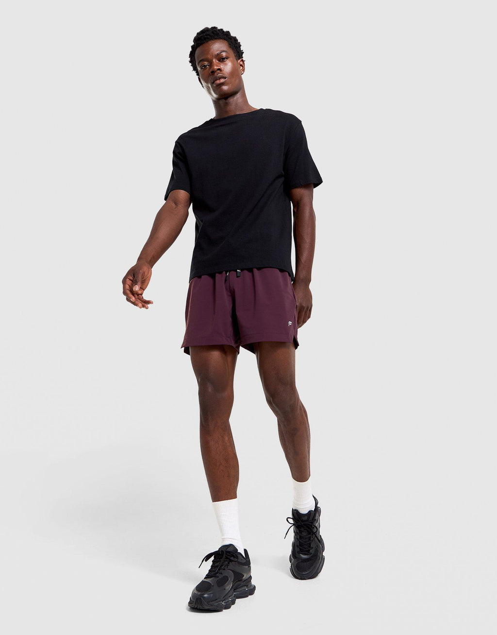 The One 5" Woven Shorts