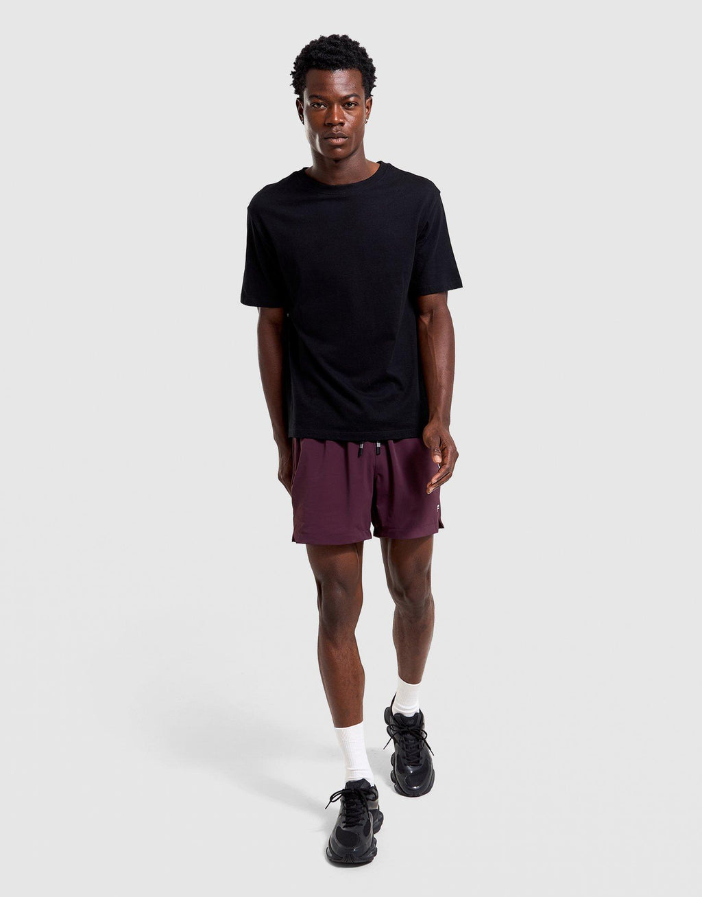 The One 5" Woven Shorts