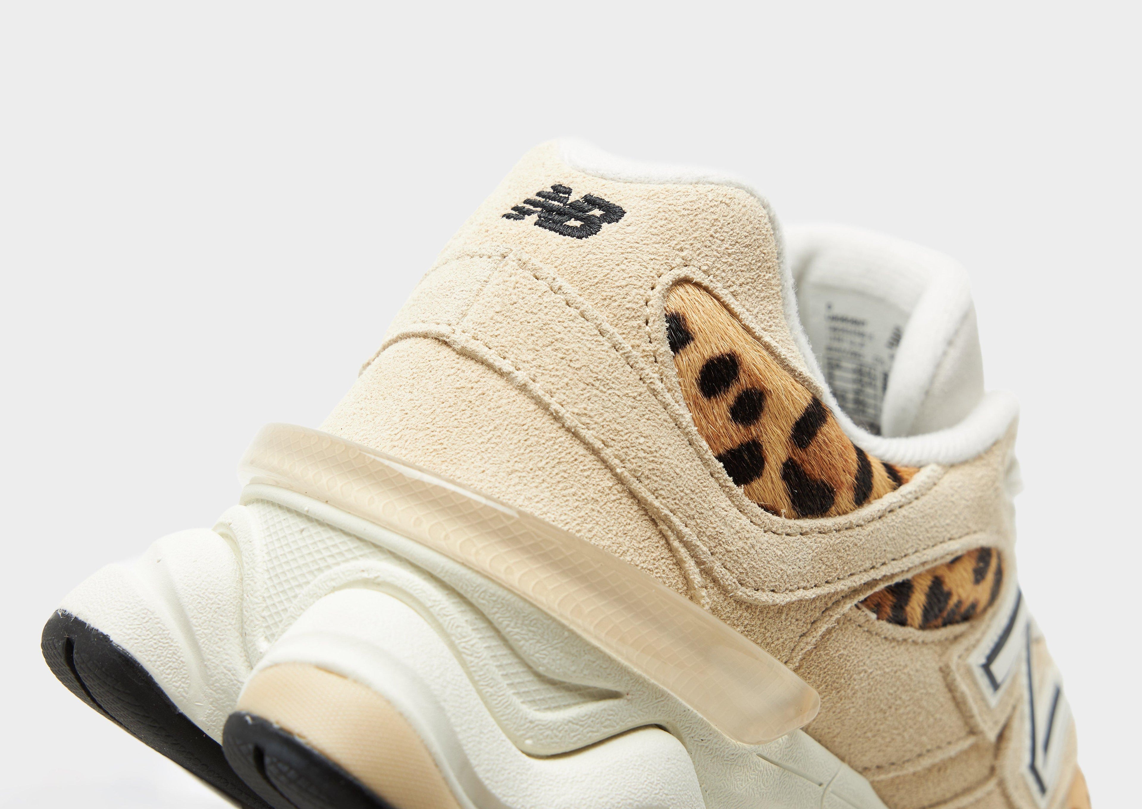 9060 Women's