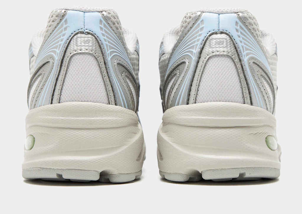 740 Women's