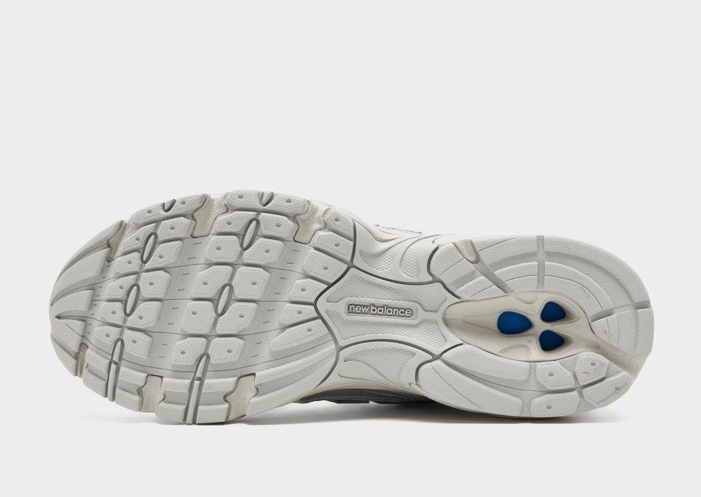 740 Women's