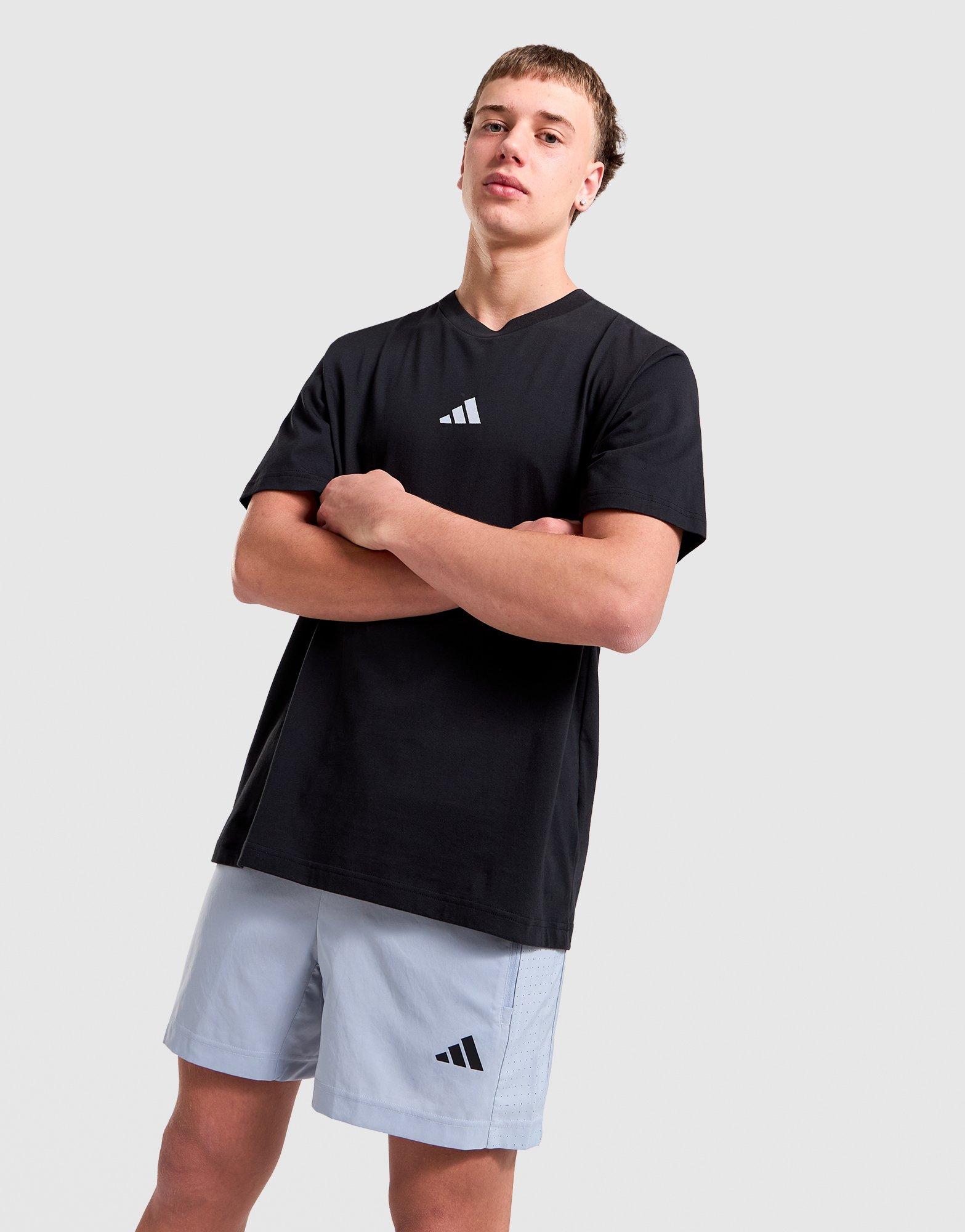 Workout Essentials Base Woven Shorts
