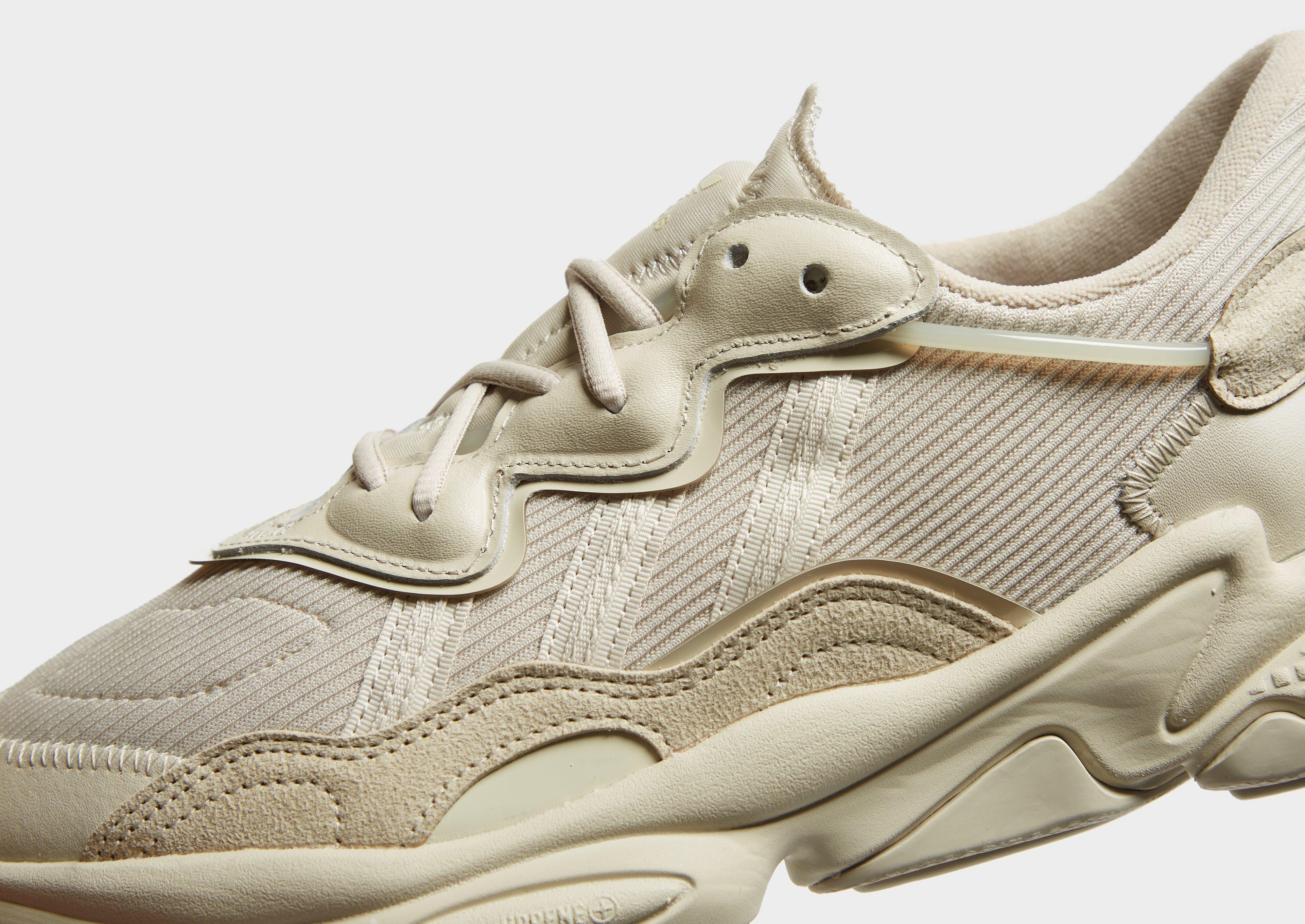 Ozweego Women's
