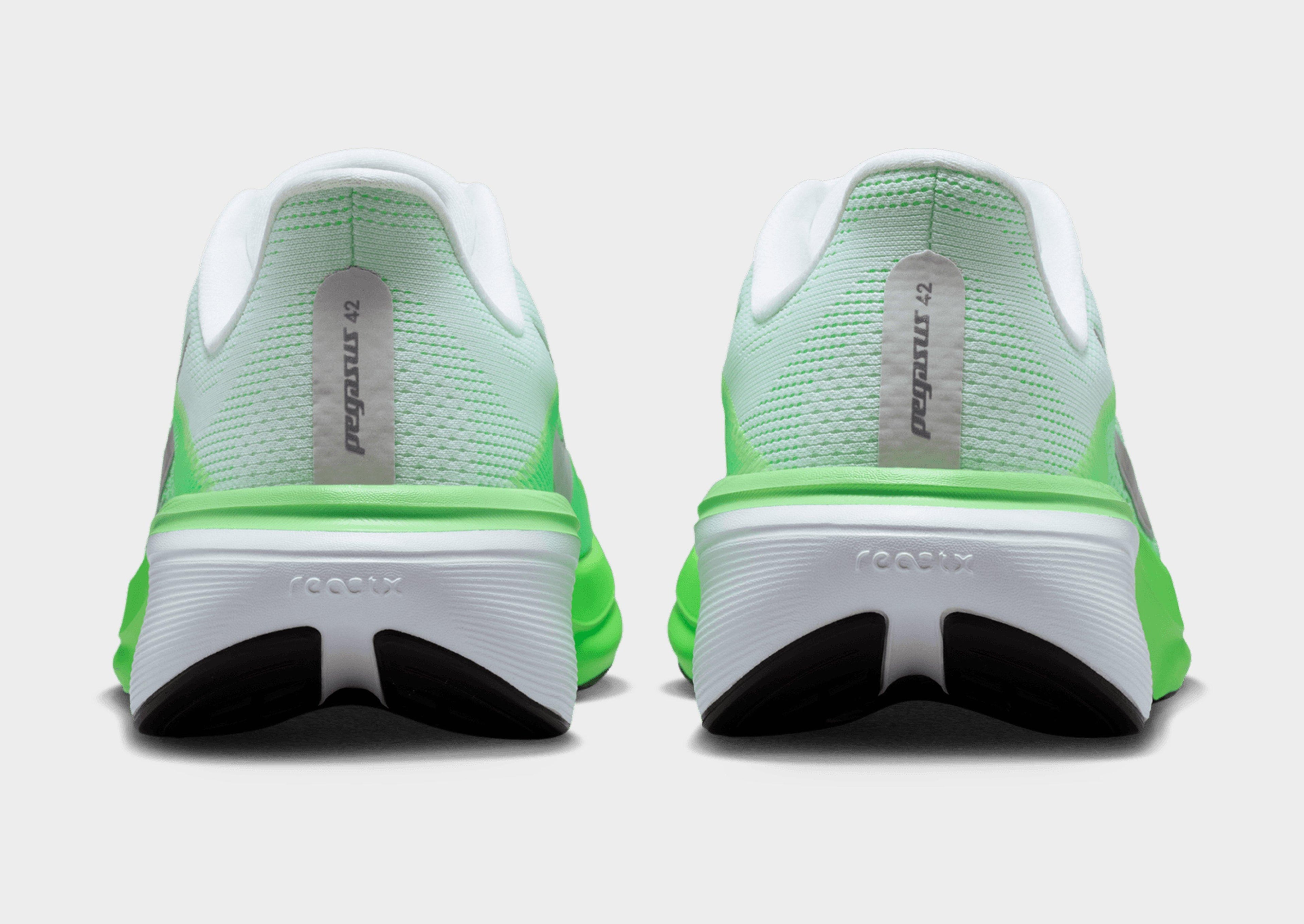 Pegasus 42 Women's