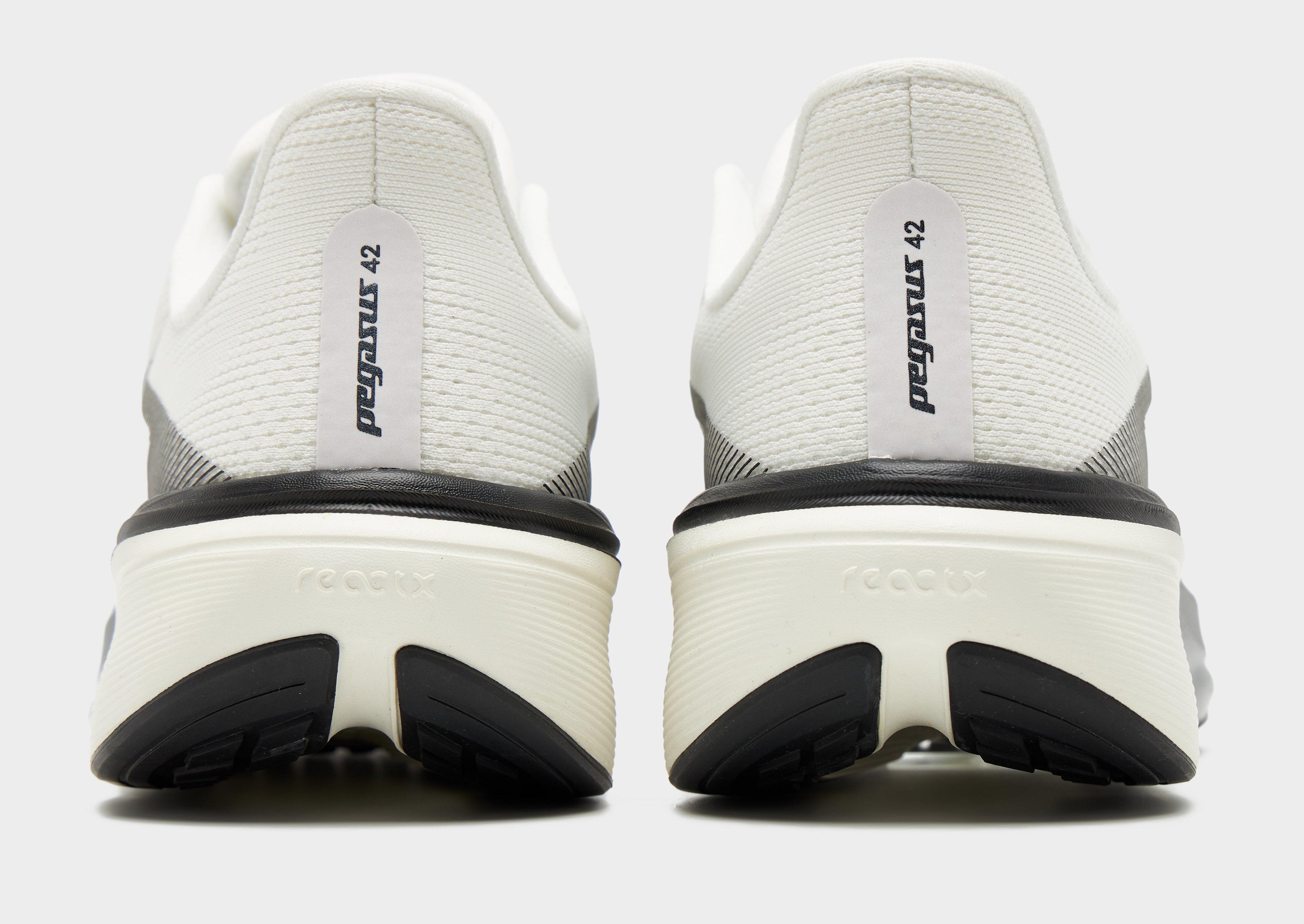 Pegasus 42 Women's