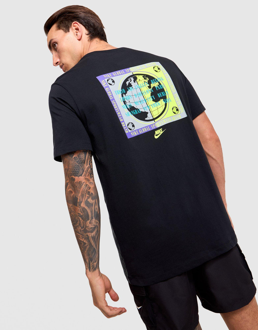 Globe T-shirt