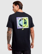 Globe T-shirt