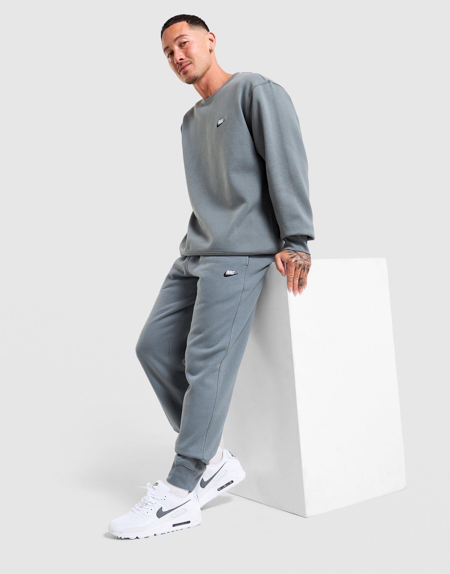 Club Fleece Premium Jogger Pants