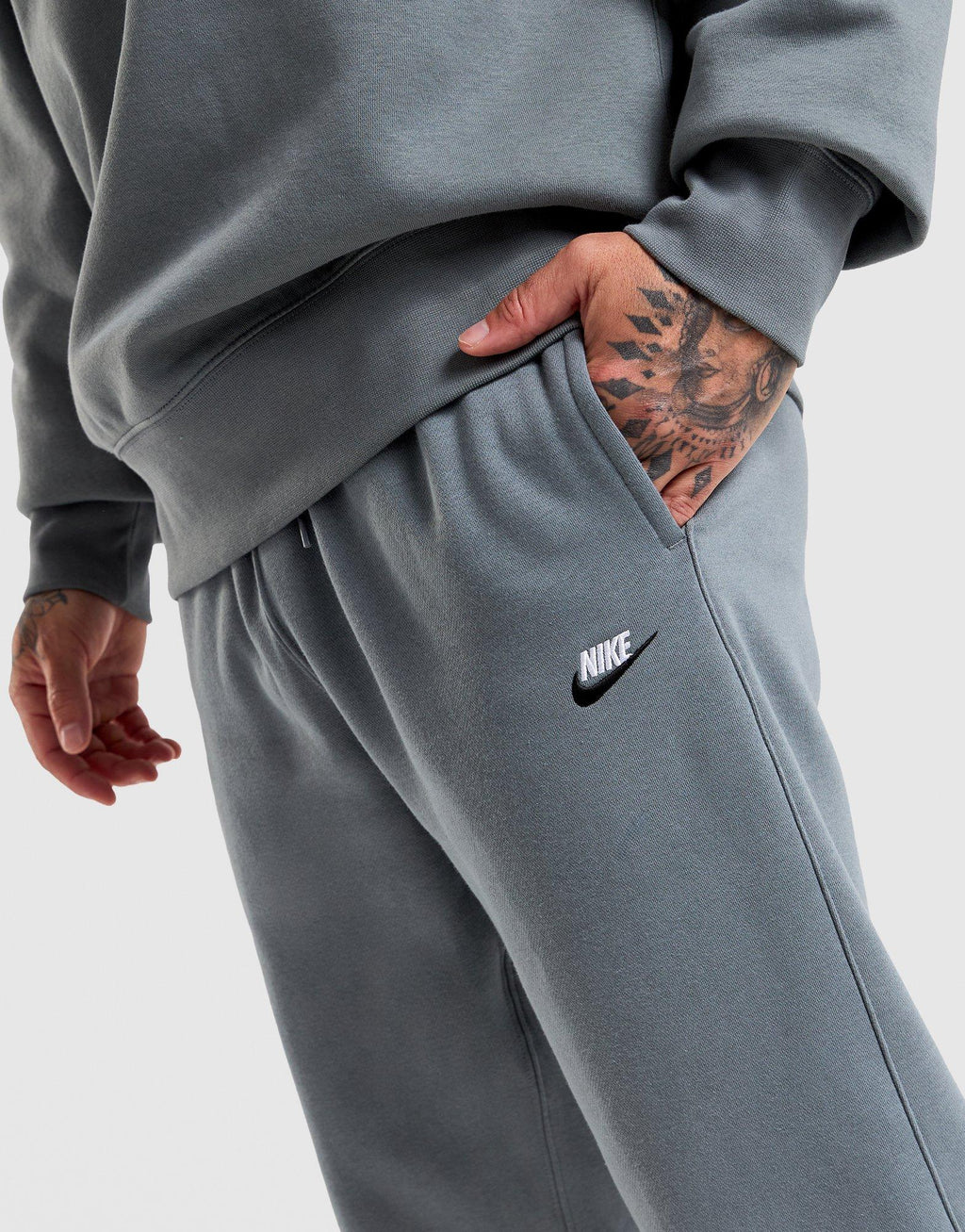 Club Fleece Premium Jogger Pants
