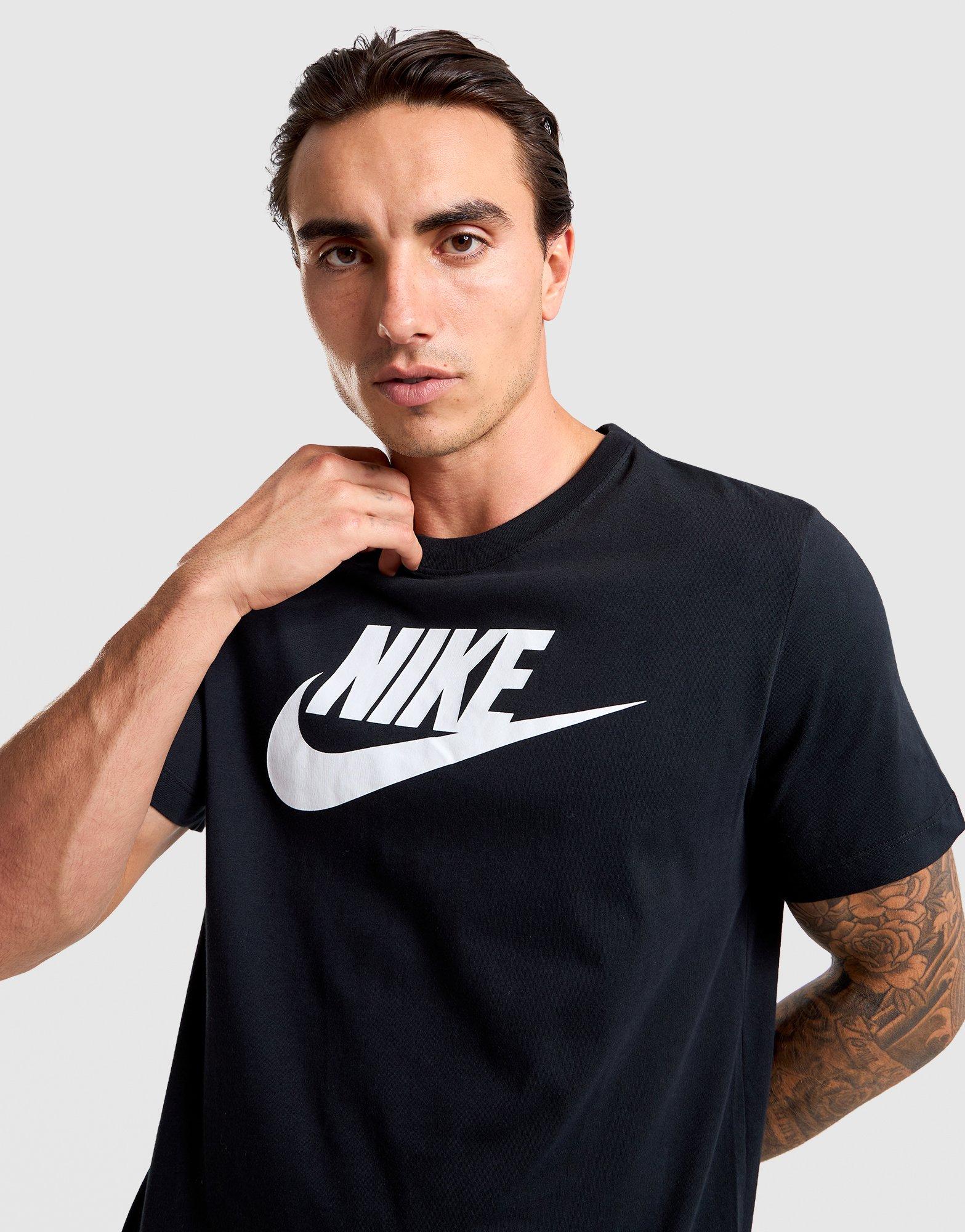 Club T-Shirt