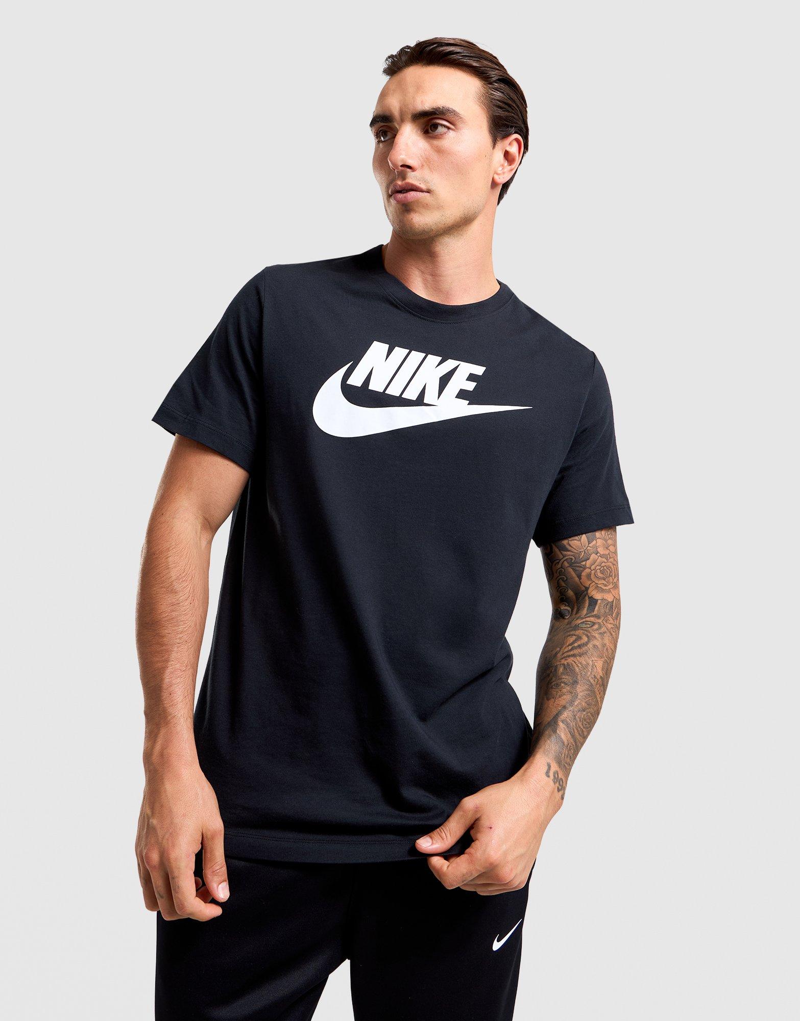 Club T-Shirt
