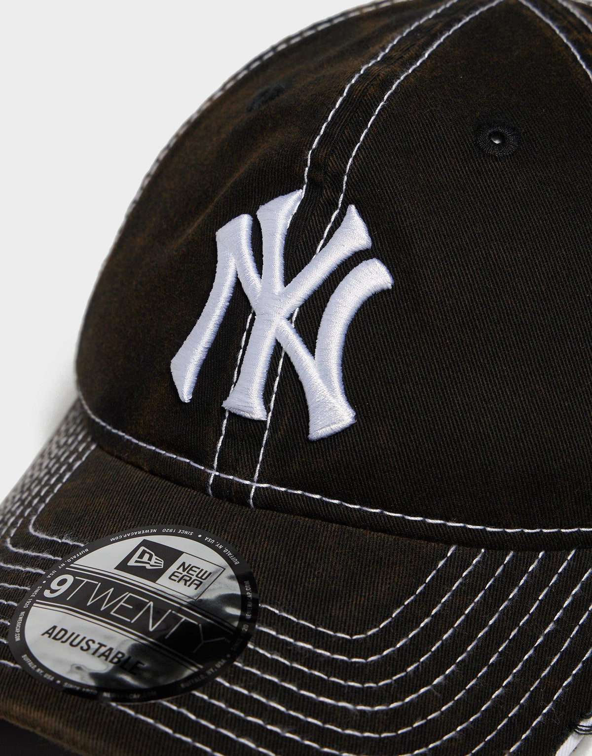 9TWENTY NY Yankees Distressed Cap