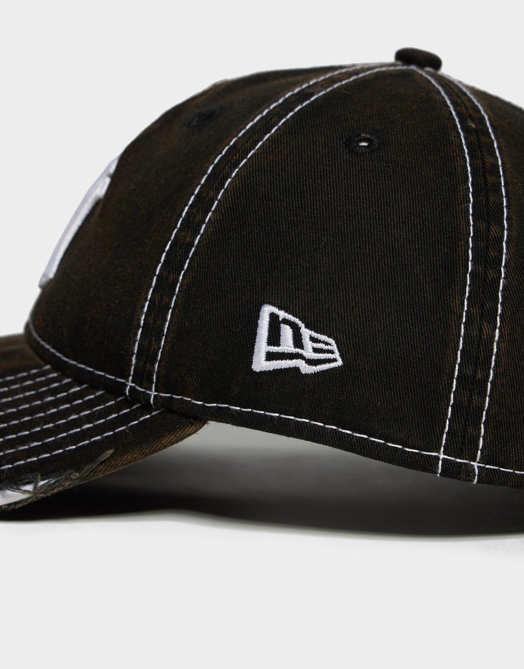 9TWENTY NY Yankees Distressed Cap