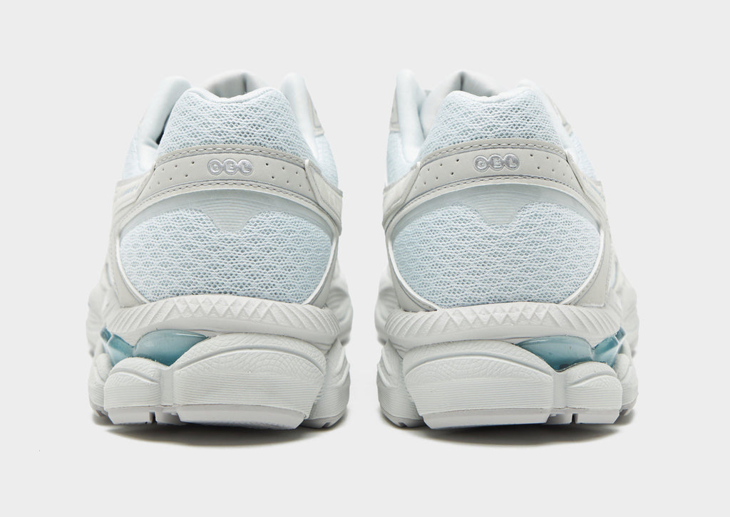 Gel Cumulus 16 Women's