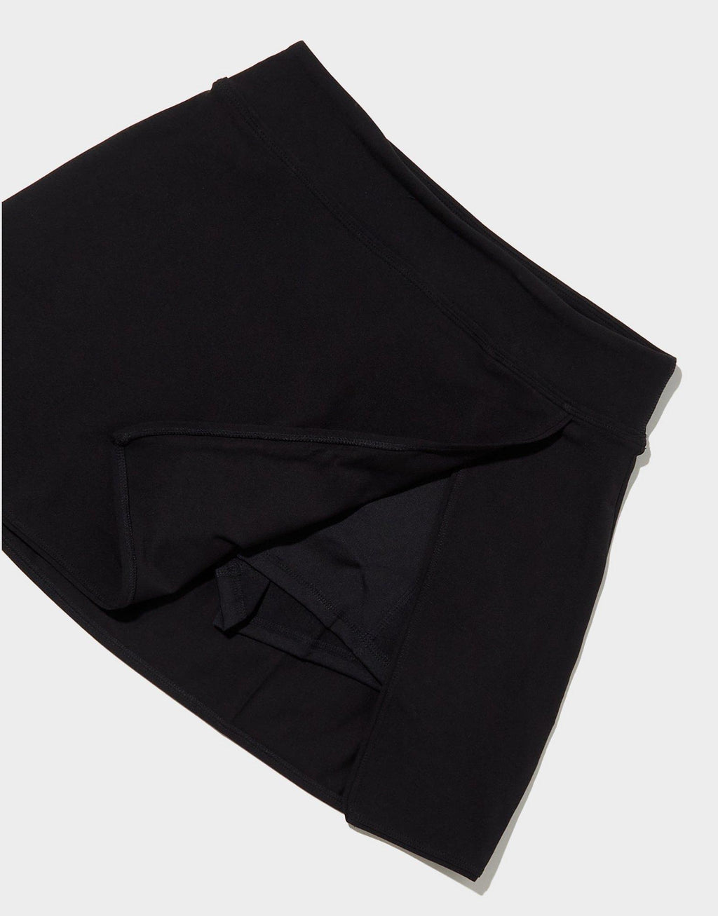 On-The-Go Classic Mini Skirt