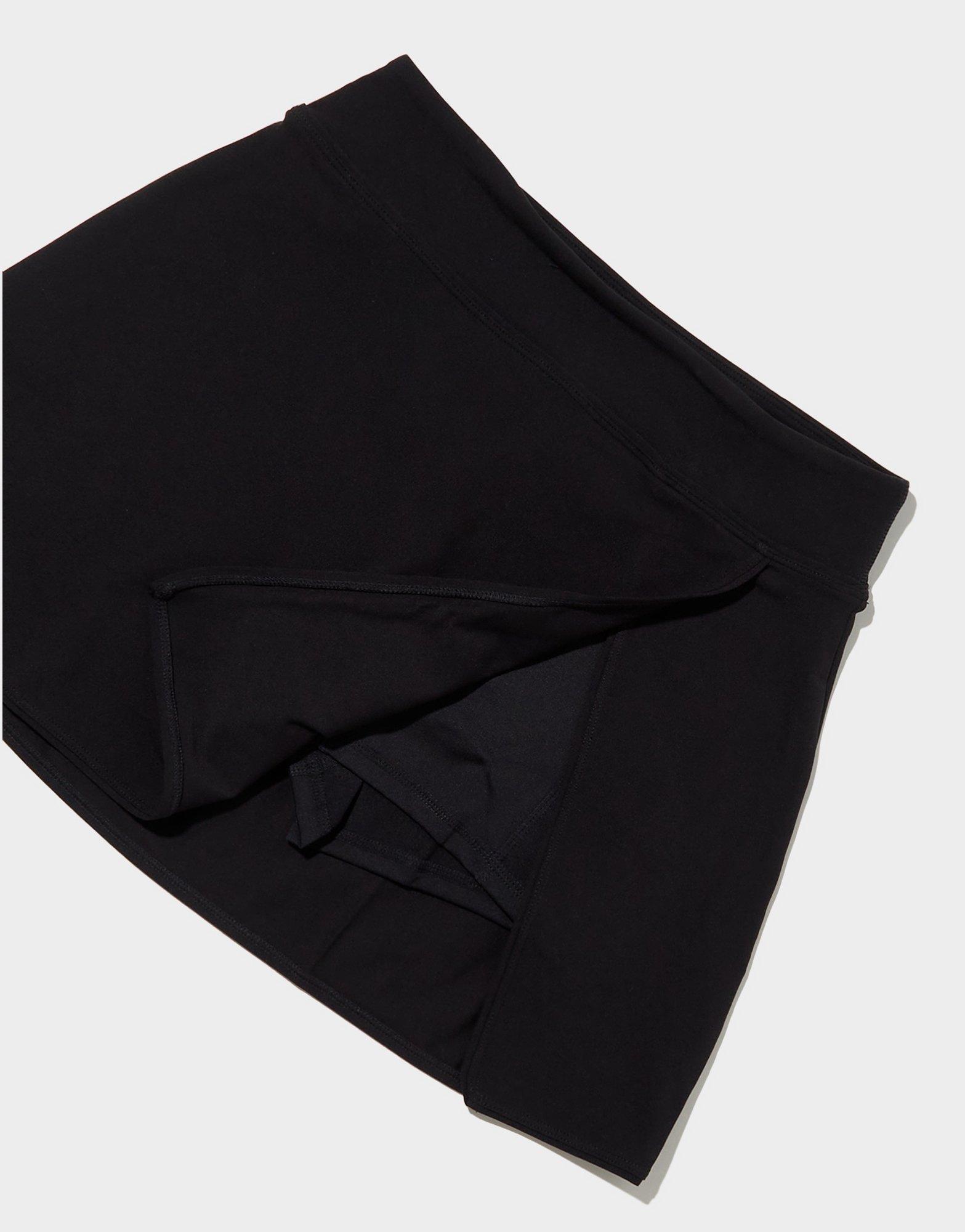 On-The-Go Classic Mini Skirt