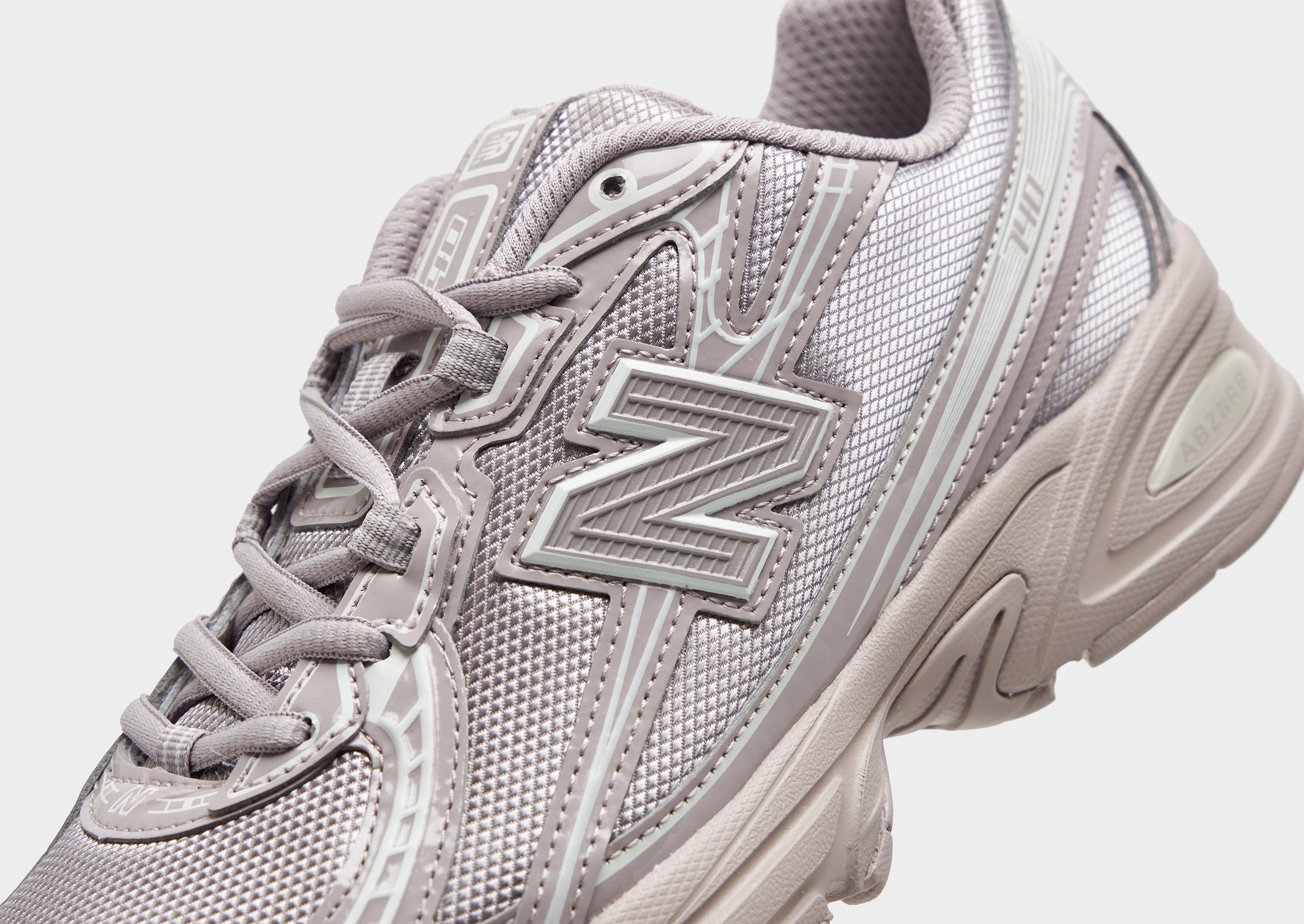 740 Women's