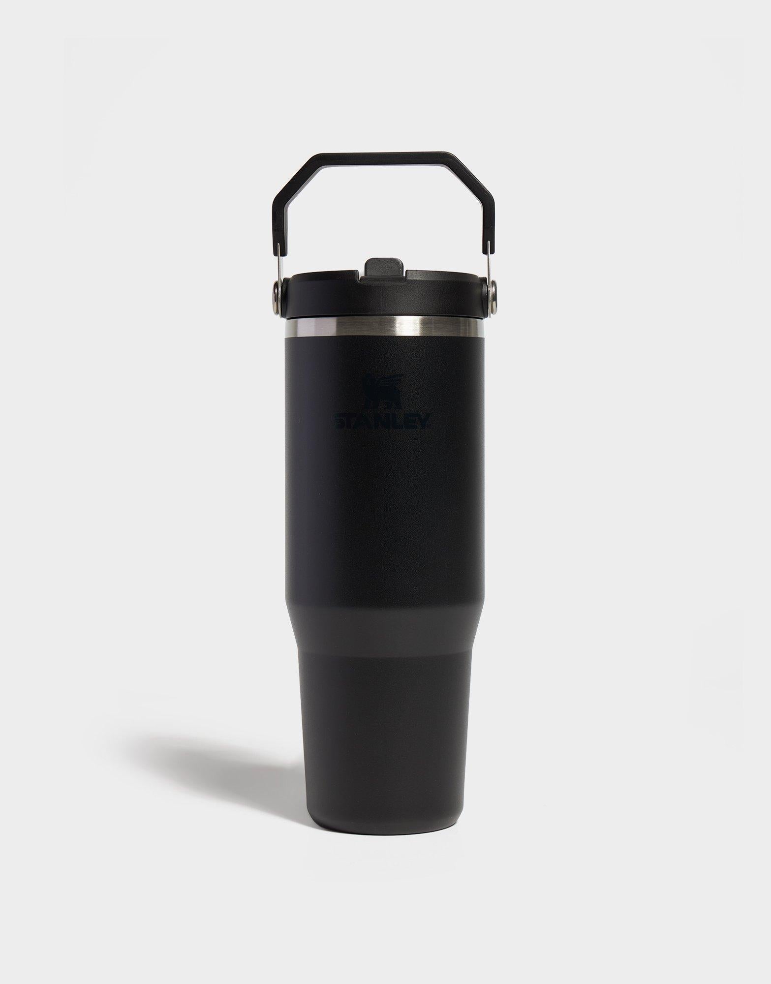 The IceFlow Flip Straw Tumbler 880mL