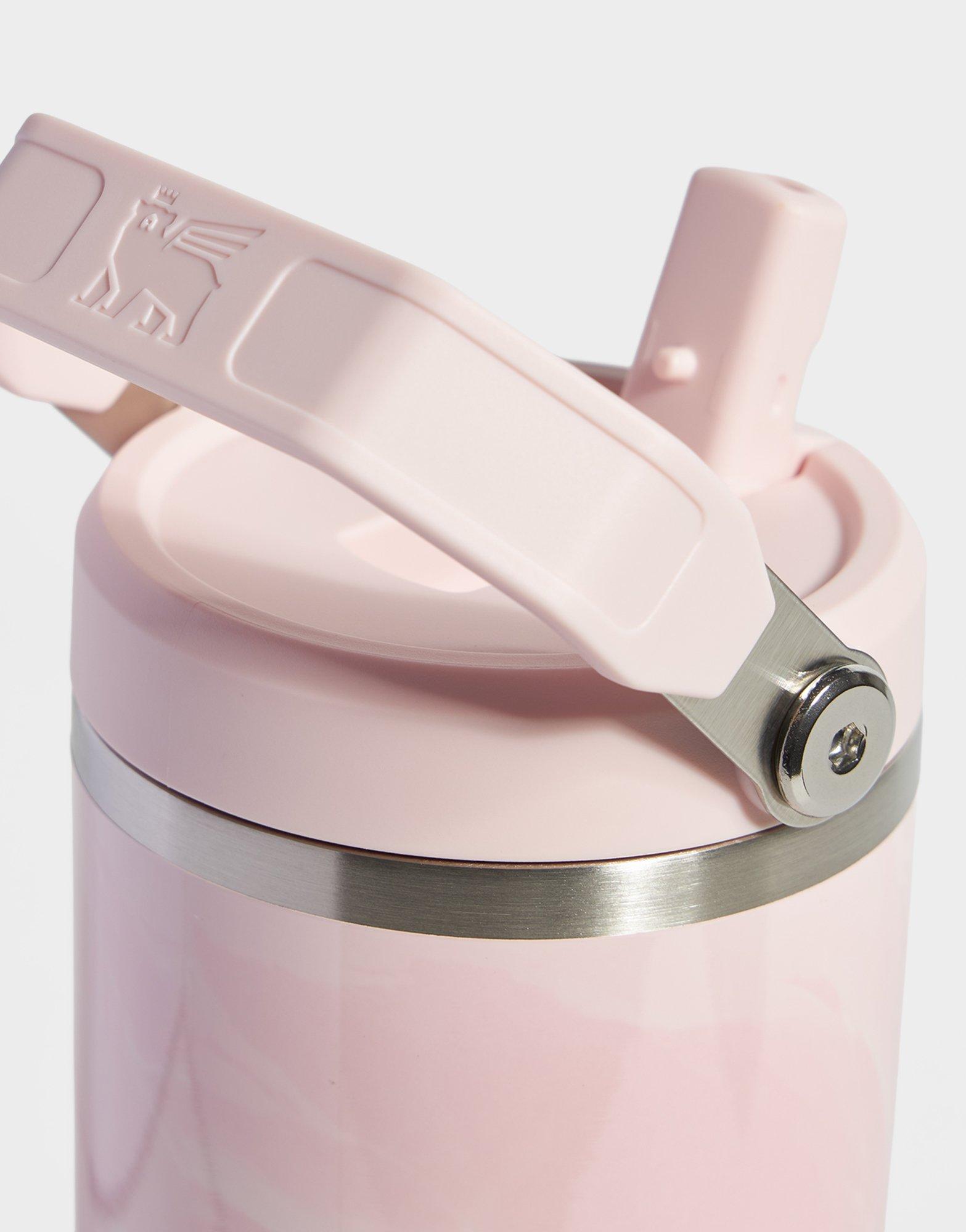 The IceFlow Flip Straw Tumbler 880mL