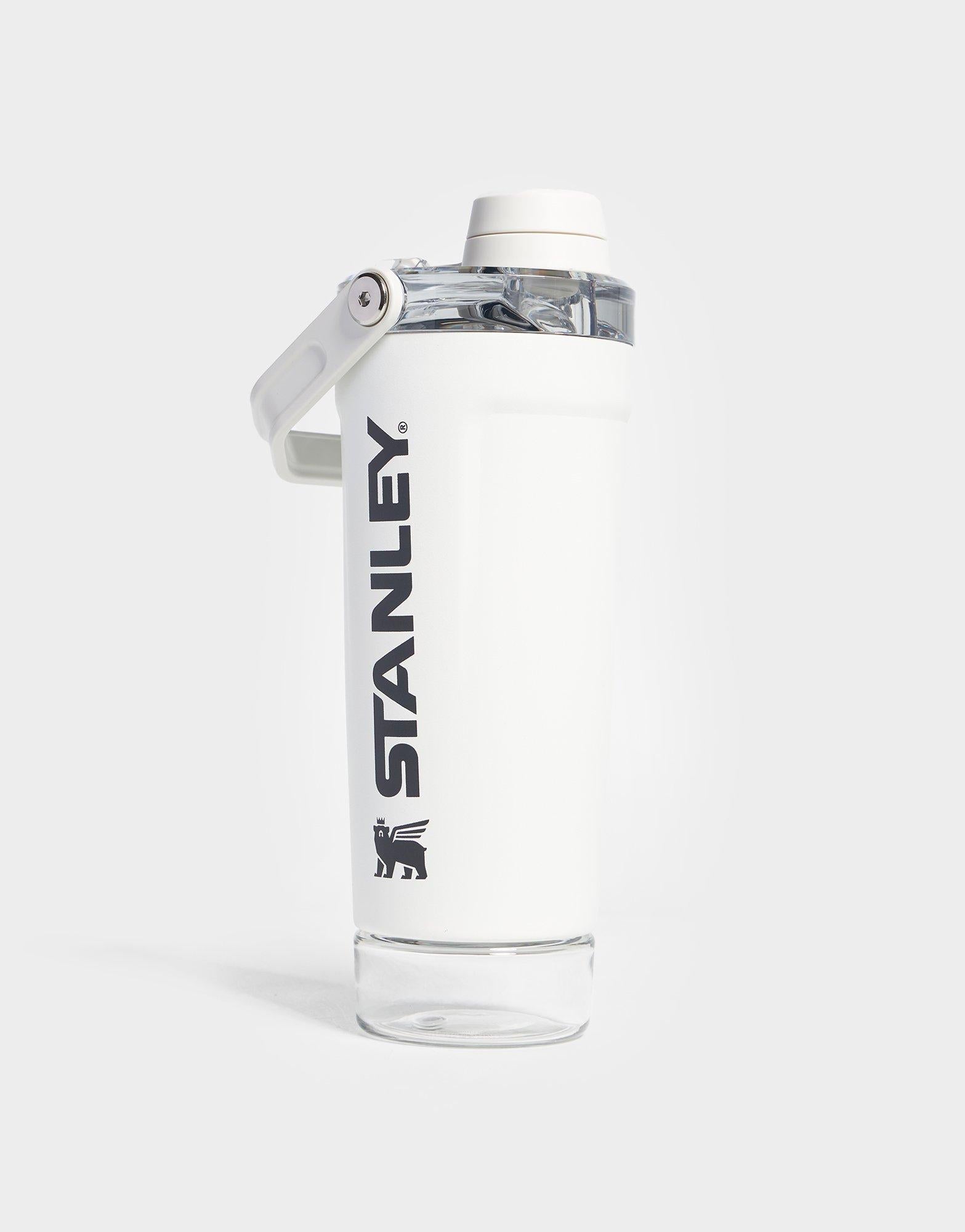 The Vitalize Shaker Bottle 590mL