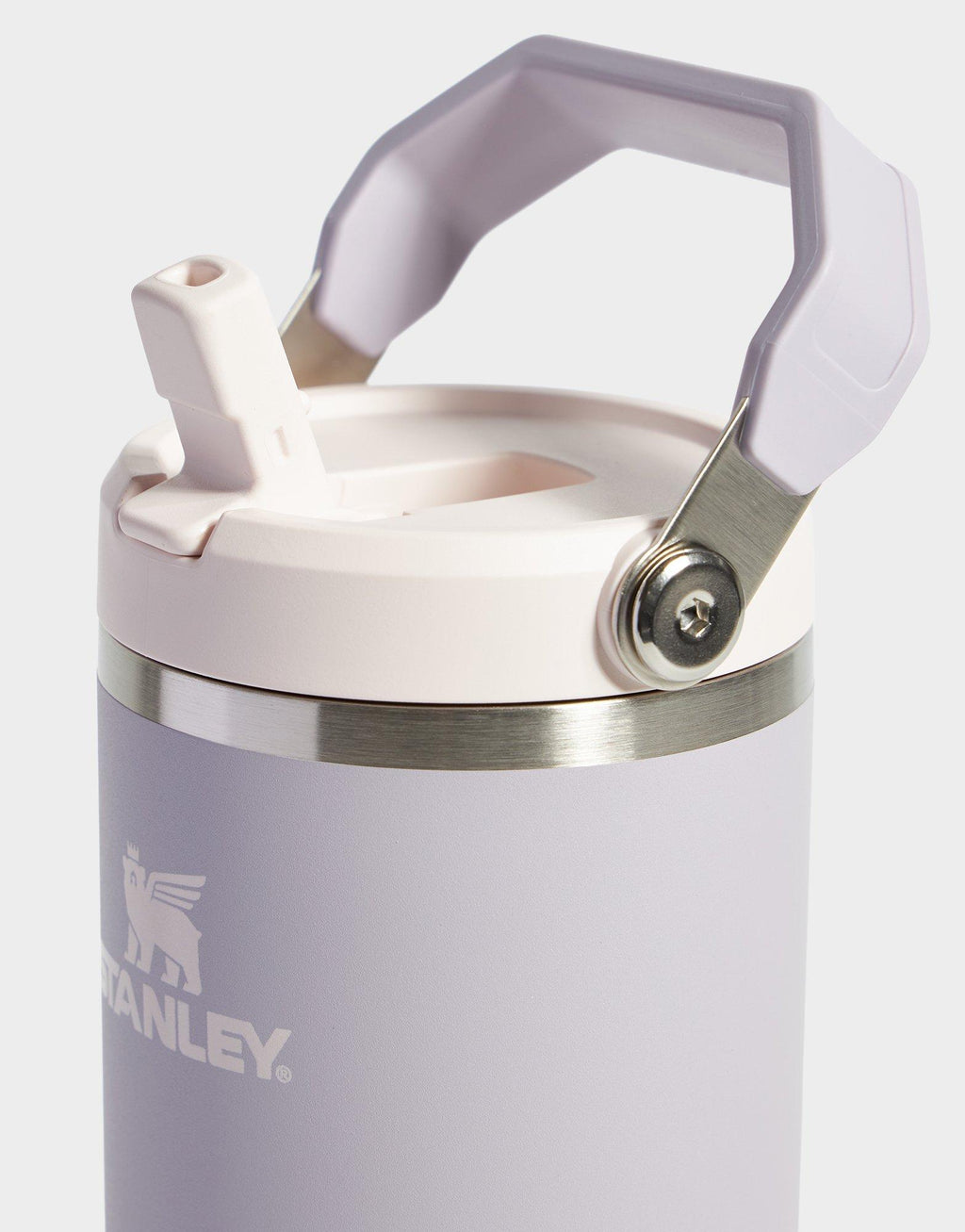 The IceFlow Flip Straw Tumbler 880mL