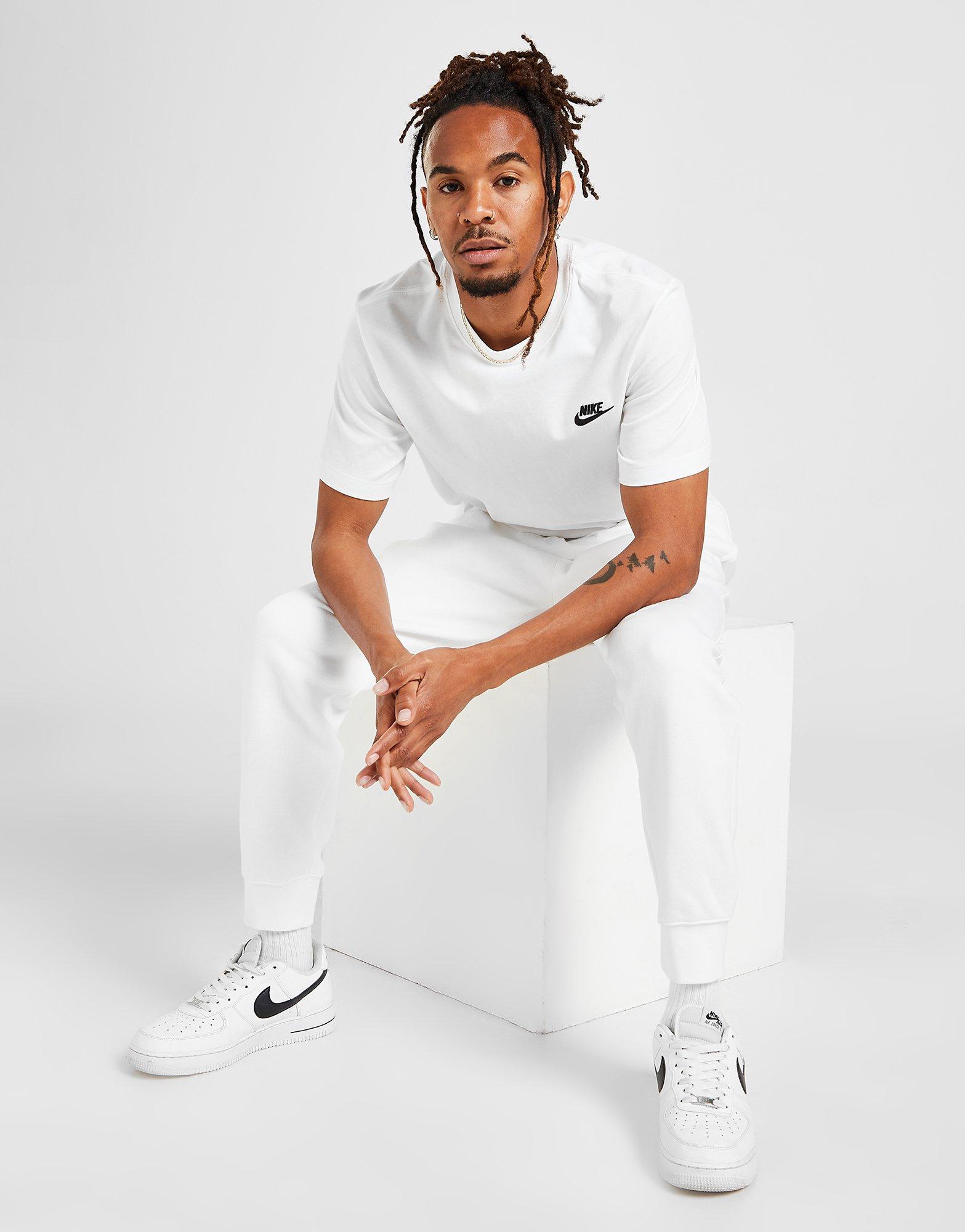 Sportswear Club T-Shirt