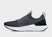 React Phantom Run Flyknit 2