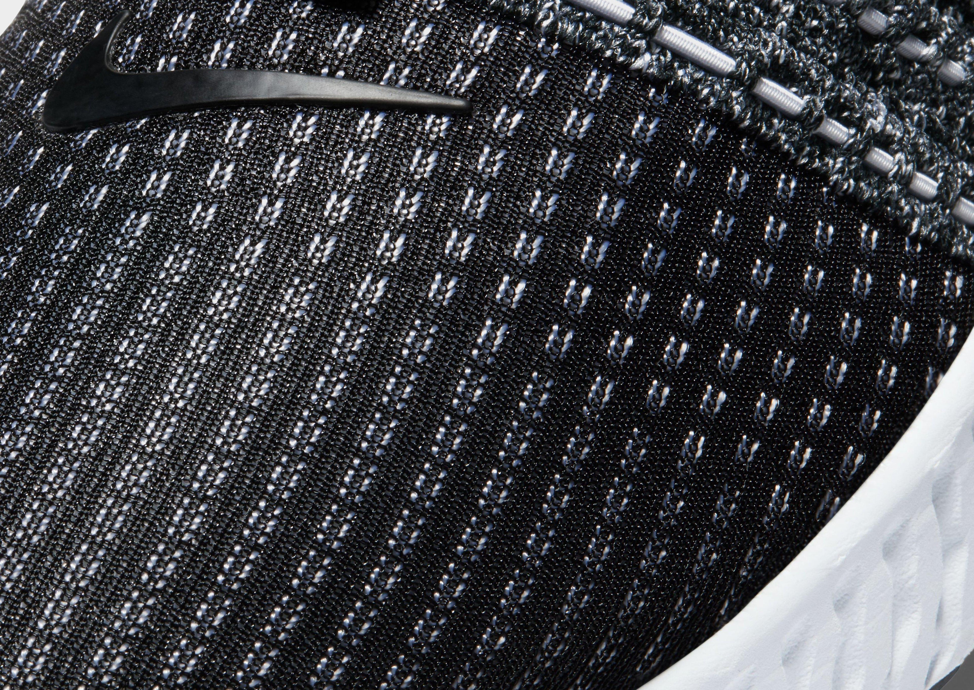 React Phantom Run Flyknit 2