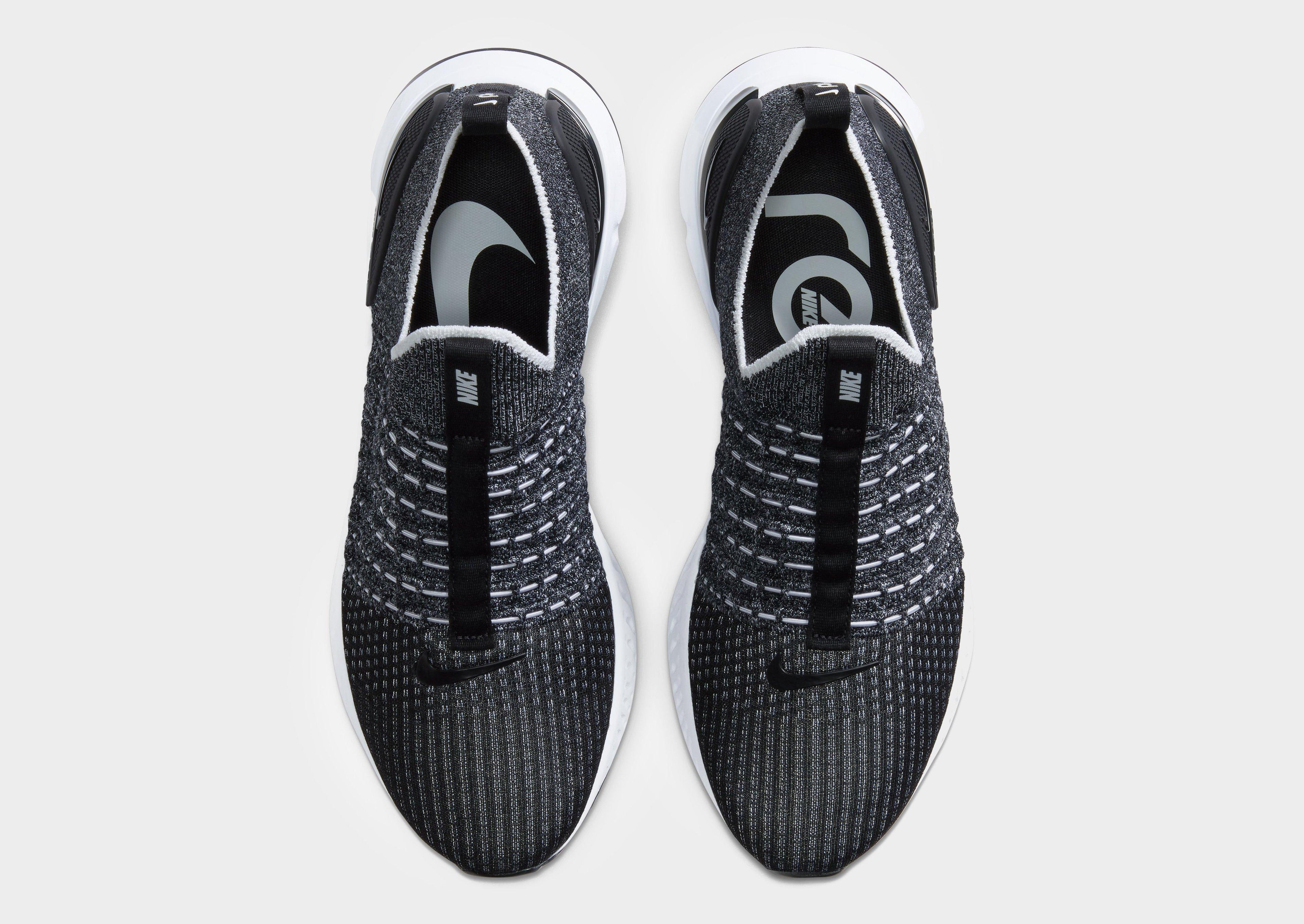 React Phantom Run Flyknit 2