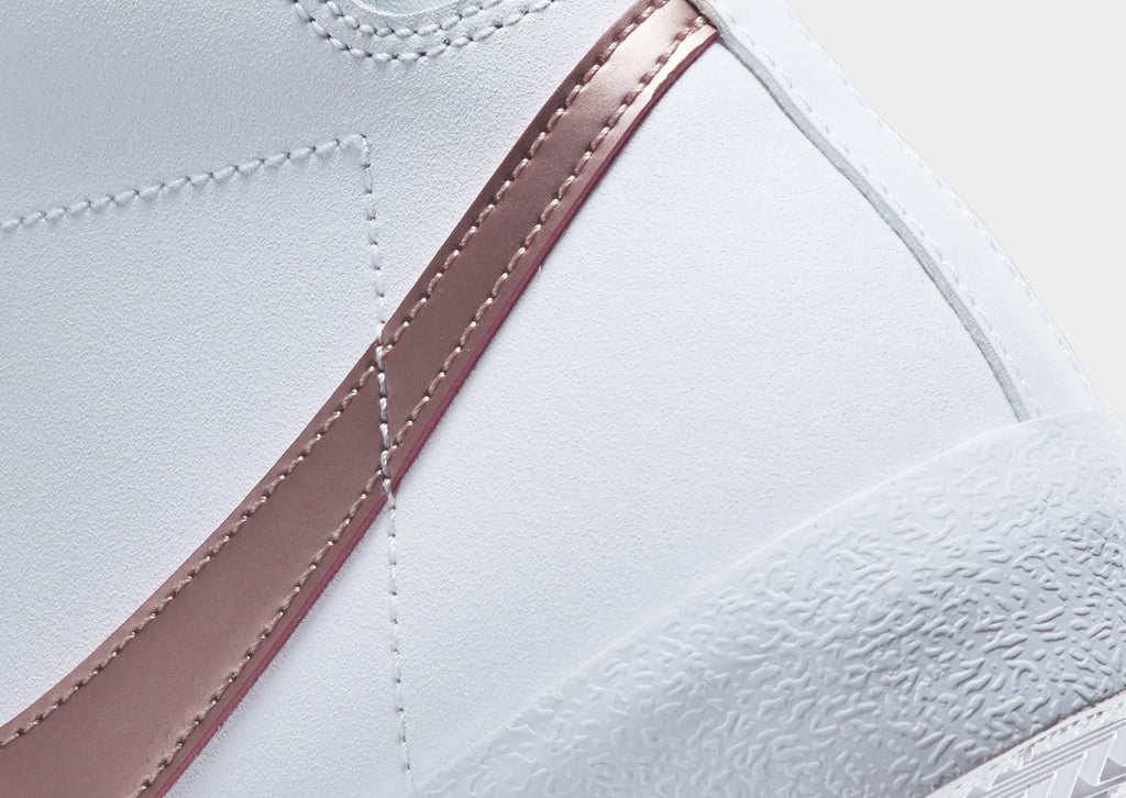 Blazer Mid