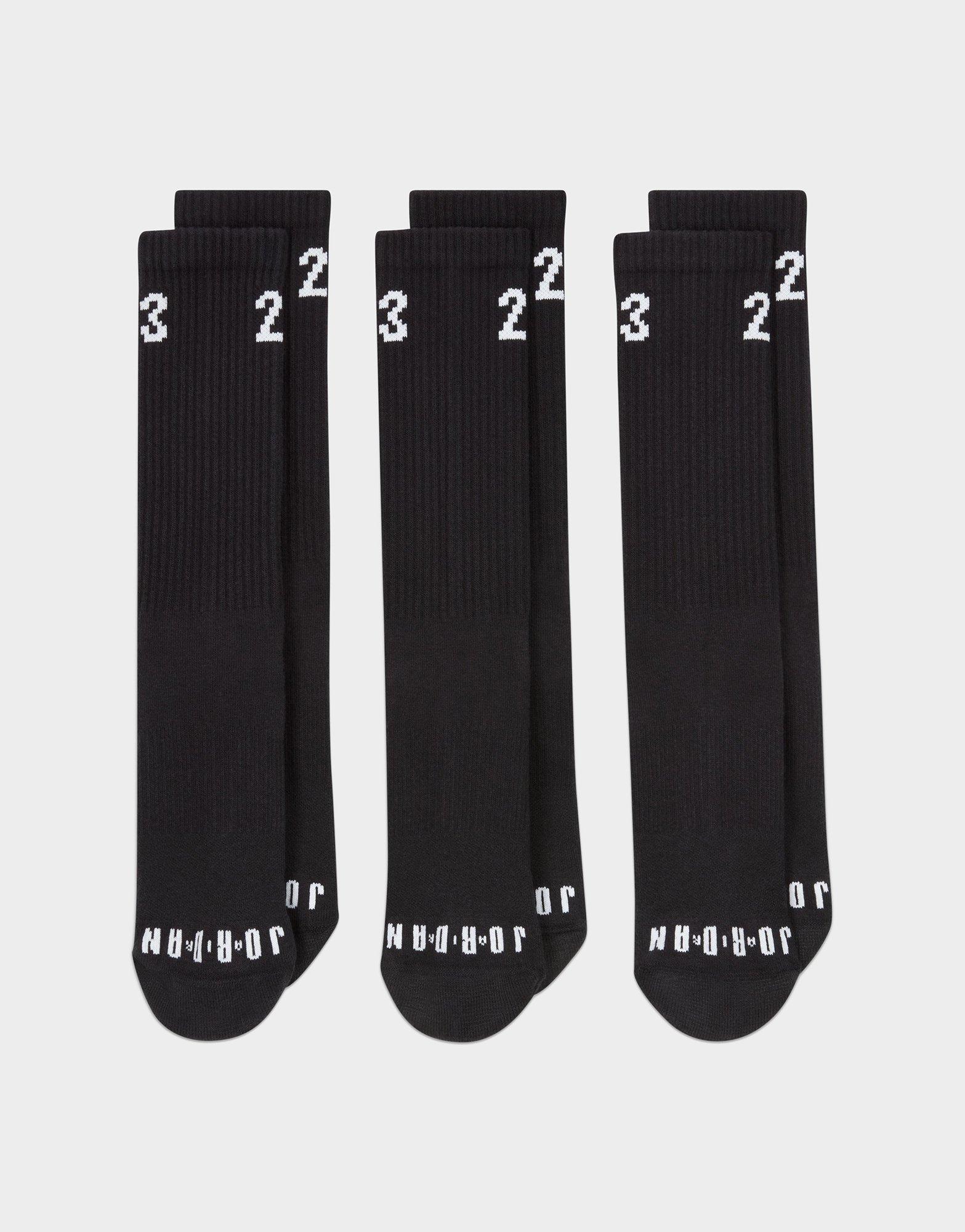 Essentials Crew Socks (3 Pack)