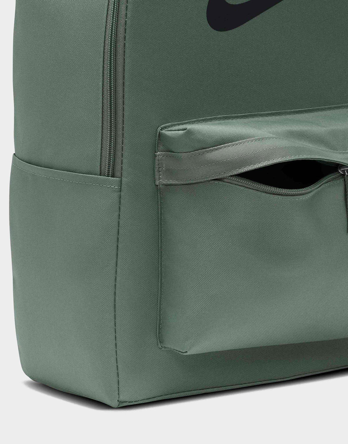 Backpack (25L) Heritage