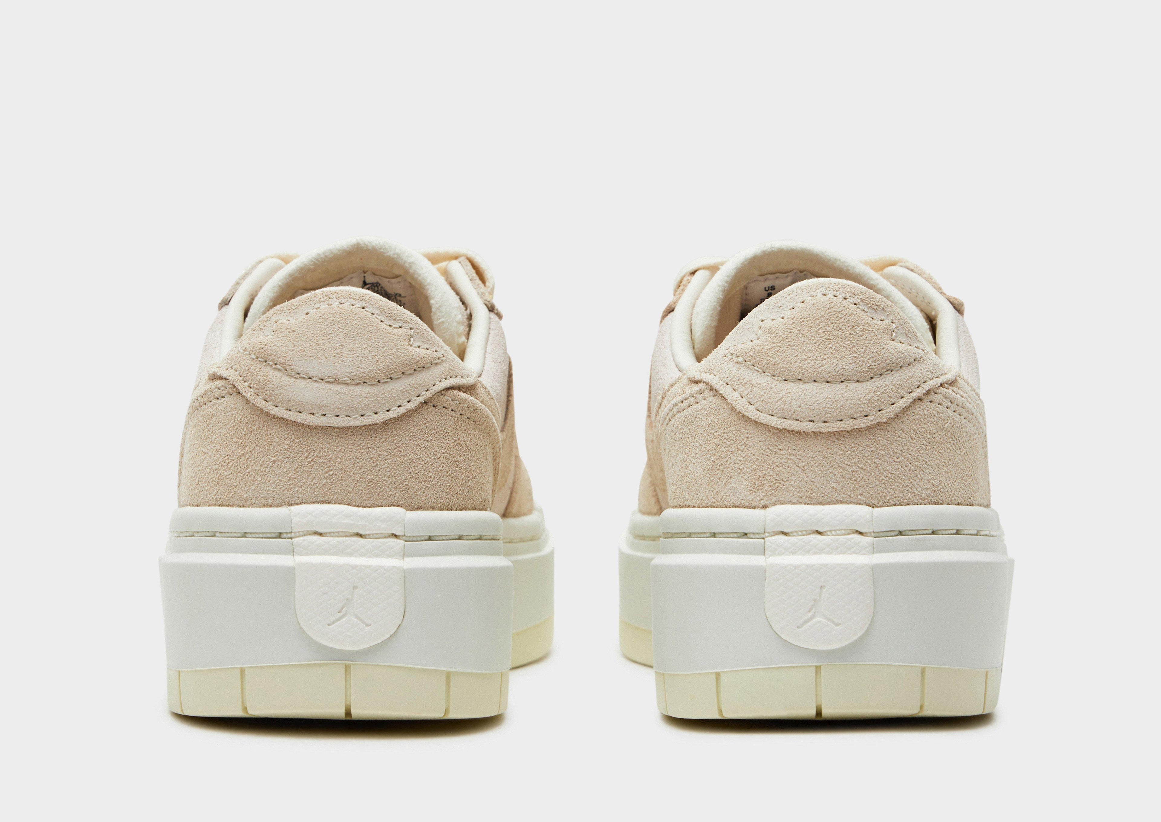 Air 1 Low LV8 Women's