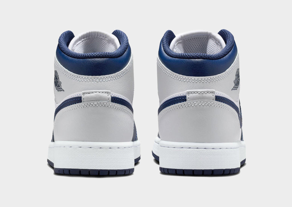 Air 1 Mid Junior