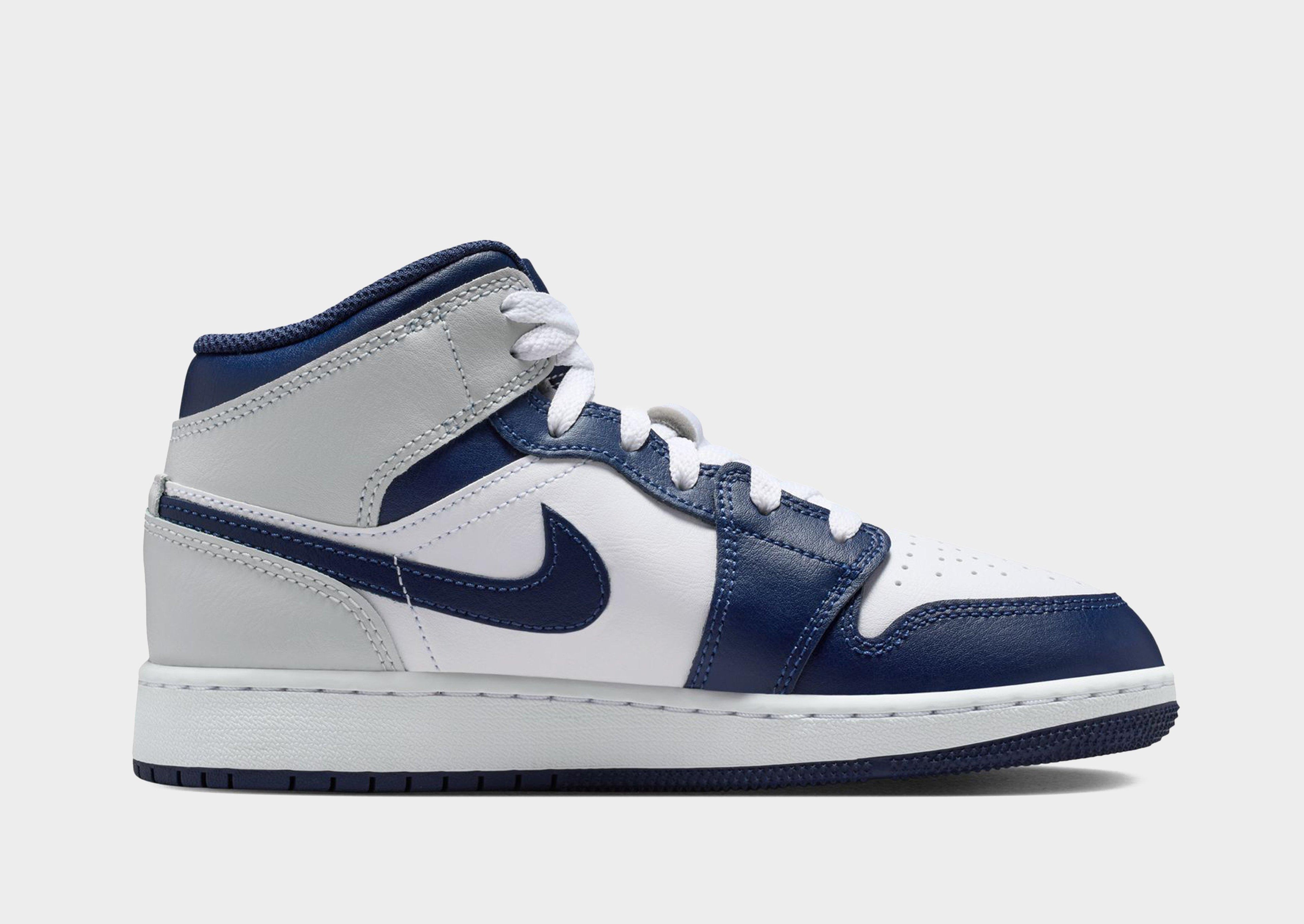Air 1 Mid Junior